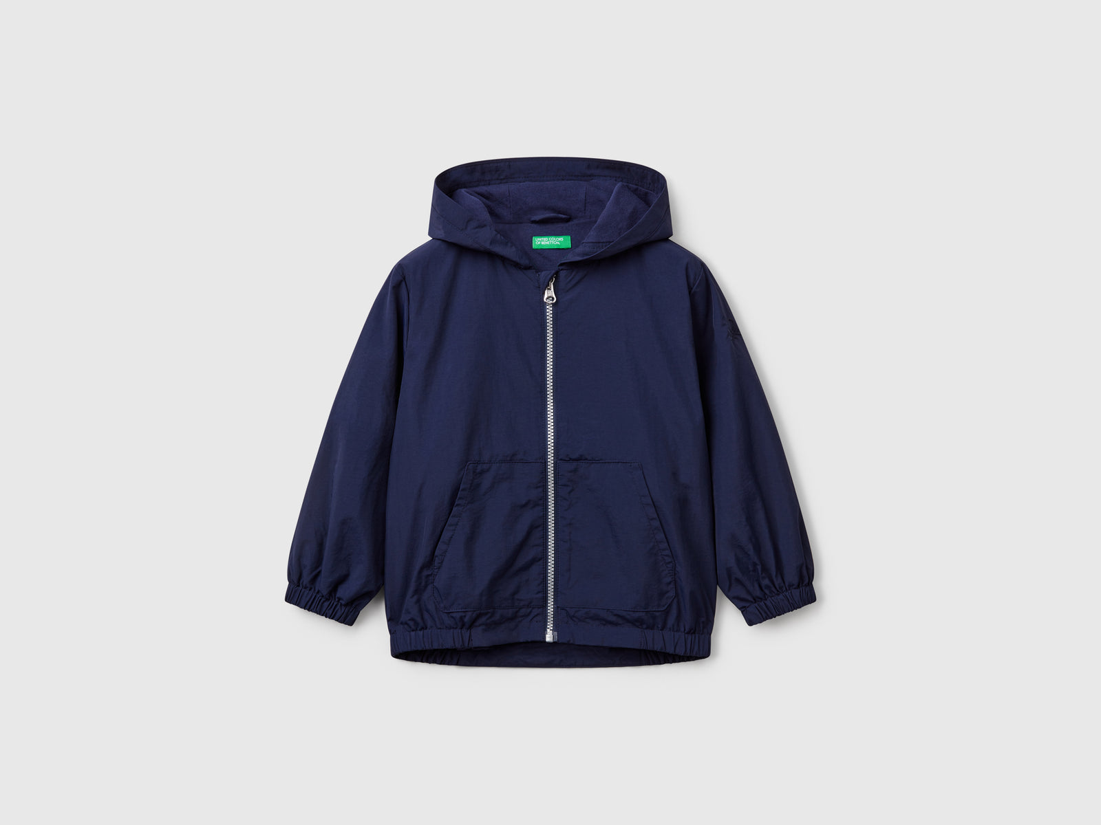Giubbino con cappuccio da bimbo blu | Benetton Outlet