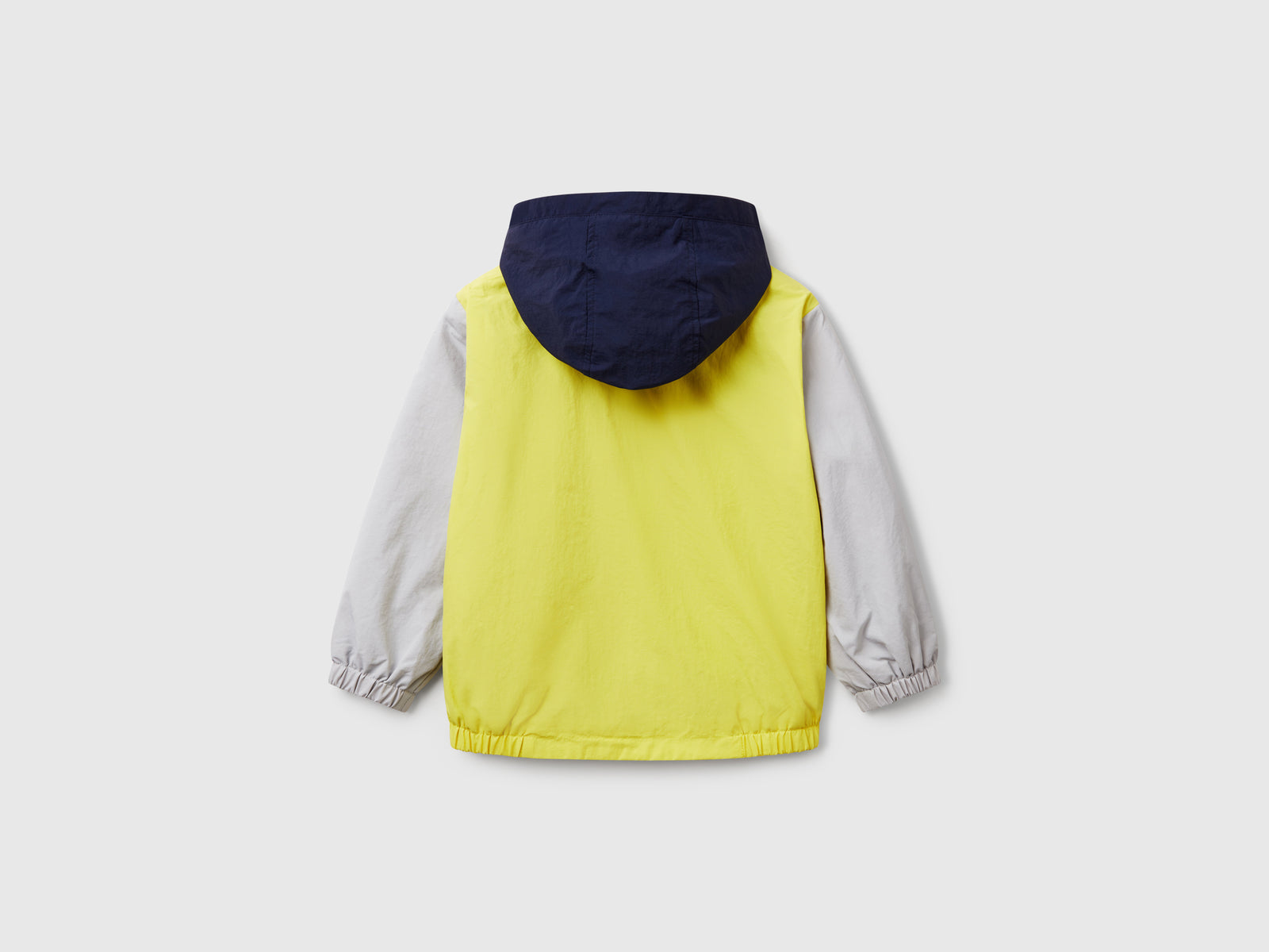 Giubbino con cappuccio da bimbo multi-color 2 | Benetton Outlet