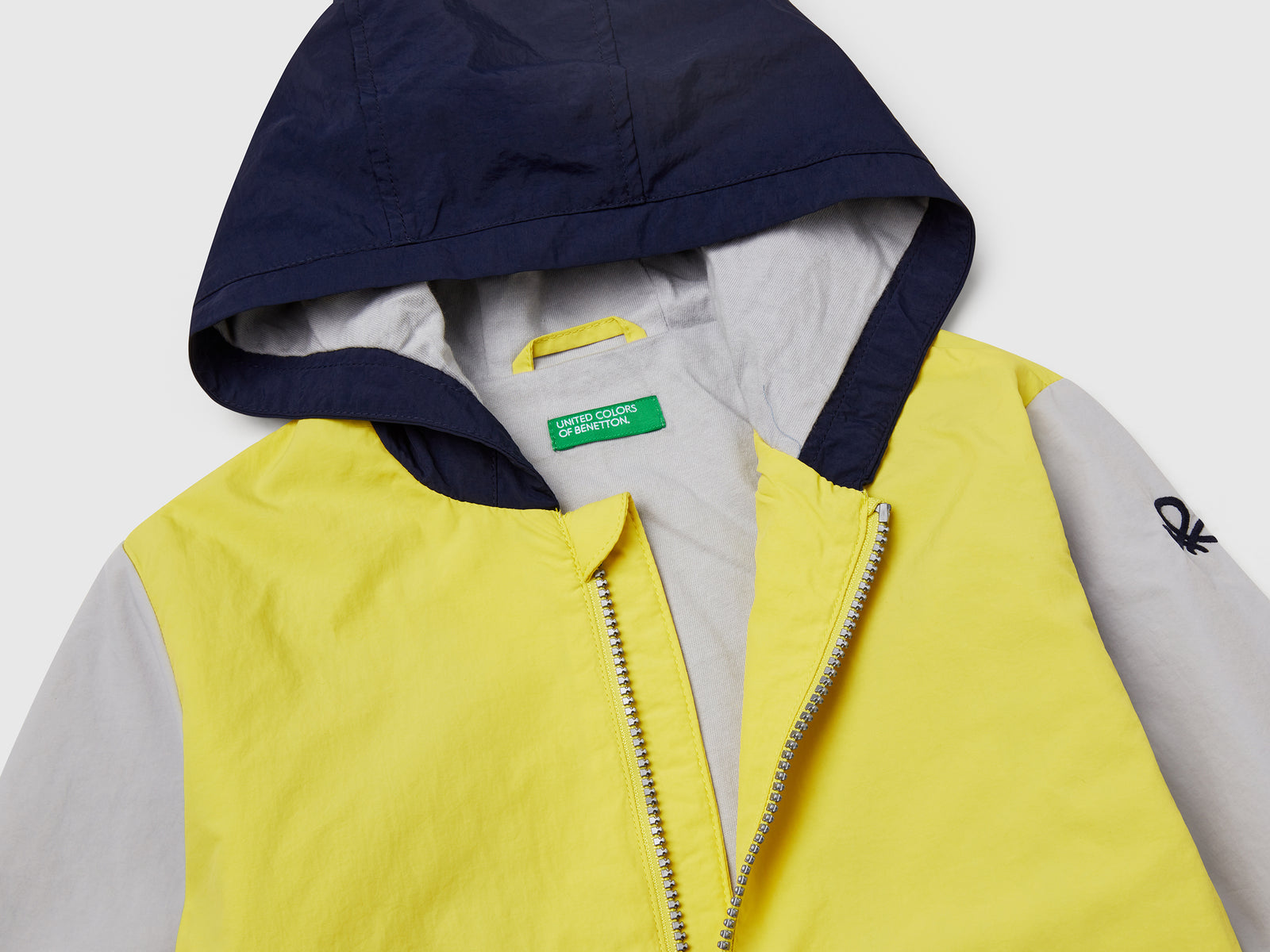Giubbino con cappuccio da bimbo multi-color 3 | Benetton Outlet