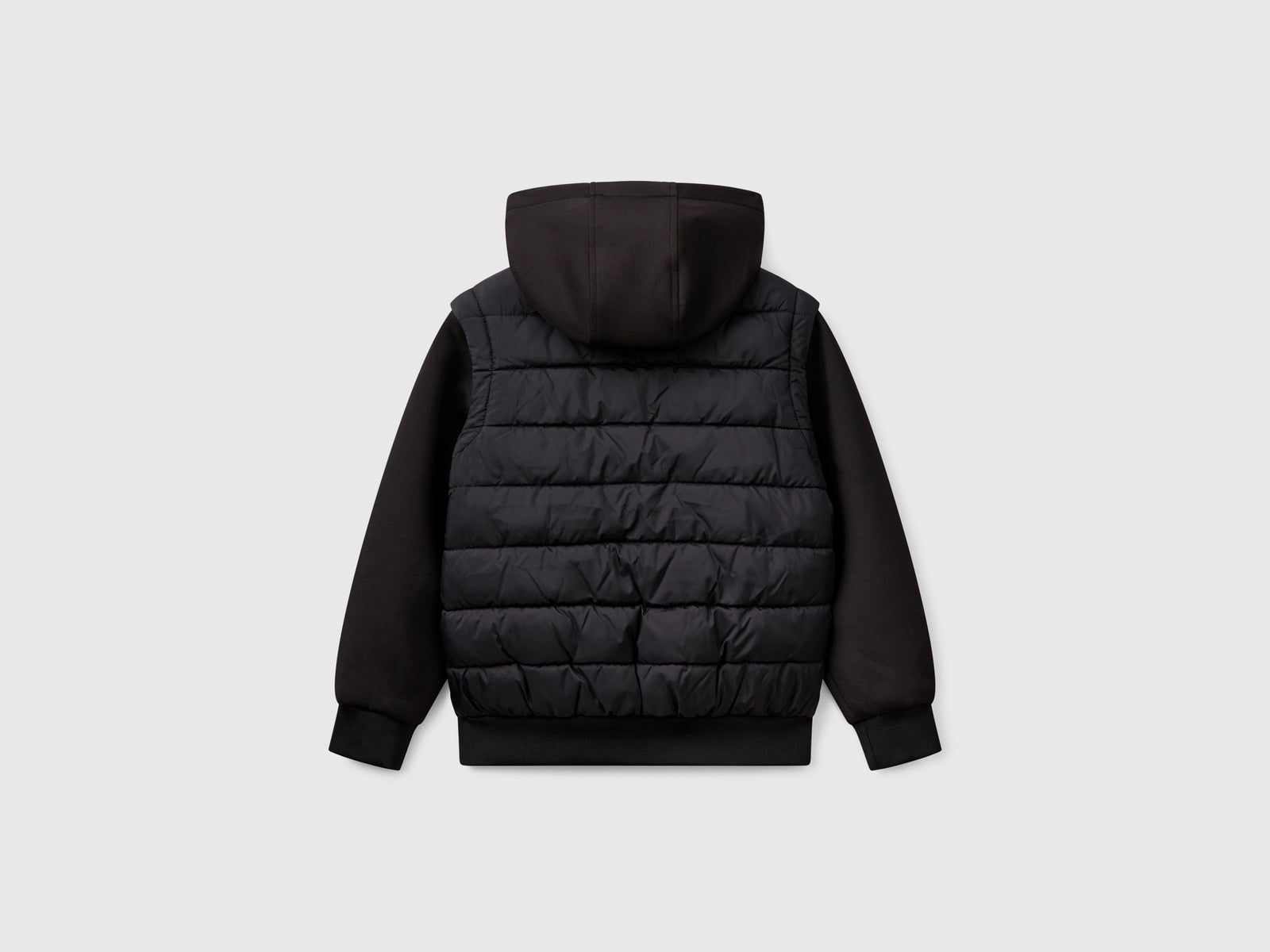 Giubbino con maniche staccabili da bambino nero 2 | Benetton Outlet