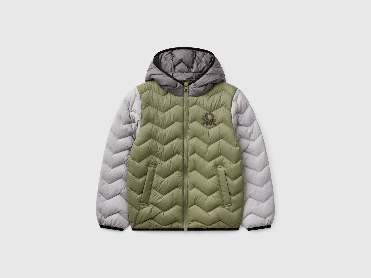 Giubbotto imbottito con cappuccio da bambino multi-color | Benetton Outlet
