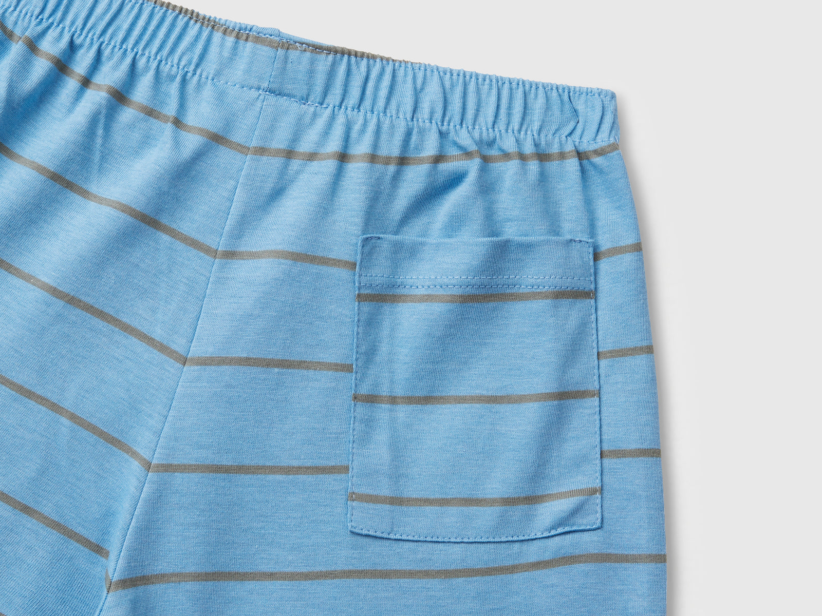 Pigiama corto in puro cotone da bambino azzurro 3 | Benetton Outlet