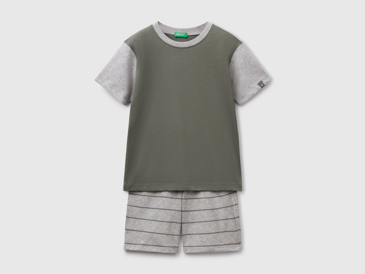 Pigiama corto in puro cotone da bambino verde chiaro | Benetton Outlet