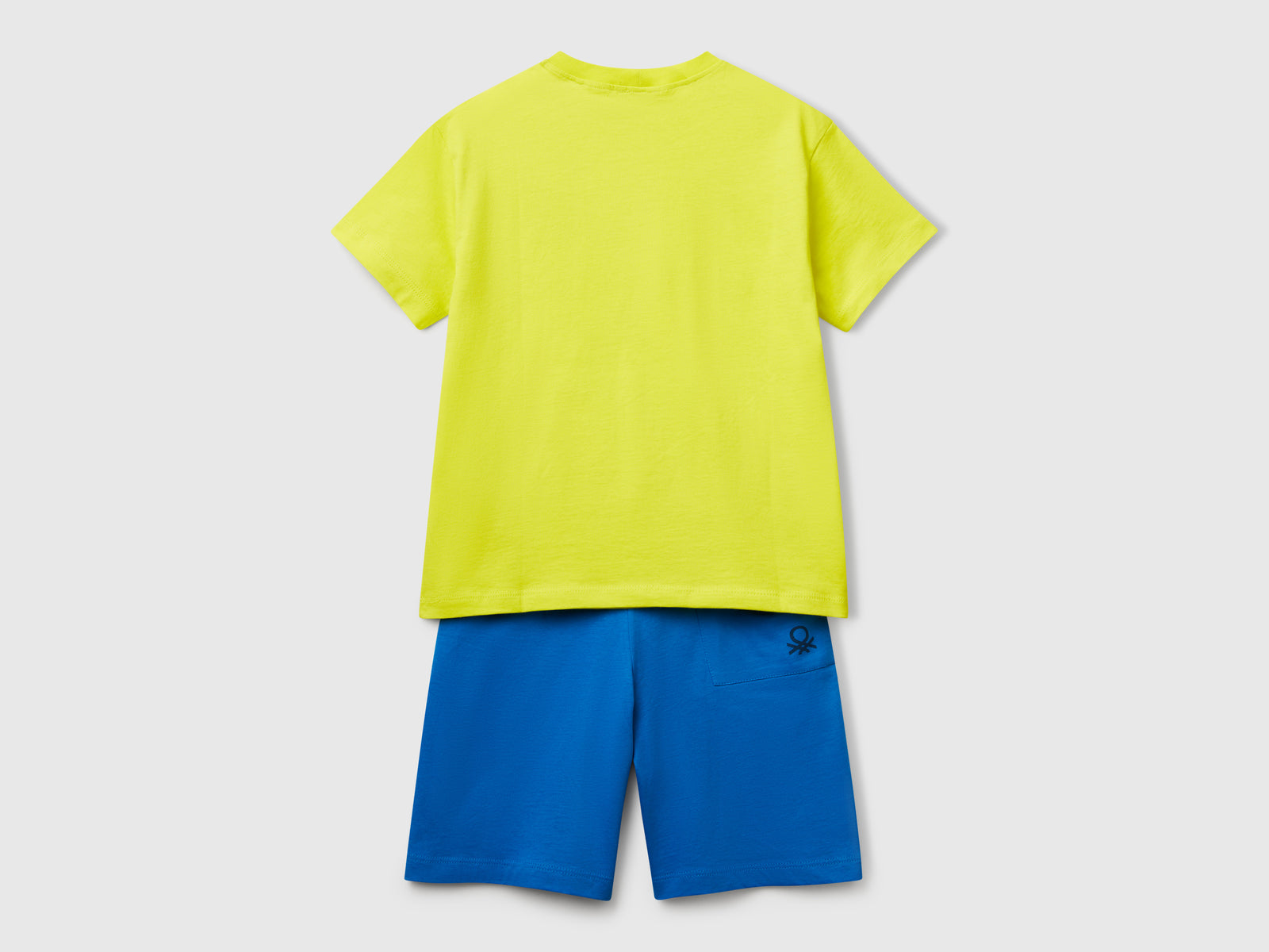 Completo t-shirt e bermuda da bambino giallo fluo 2 | Benetton Outlet