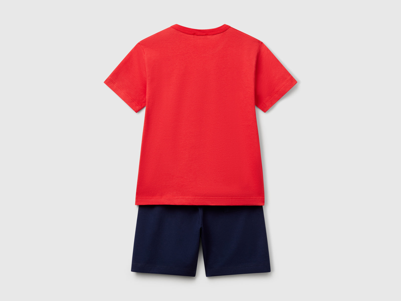 Completo t-shirt e bermuda 100% cotone da bimbo rosso 2 | Benetton Outlet