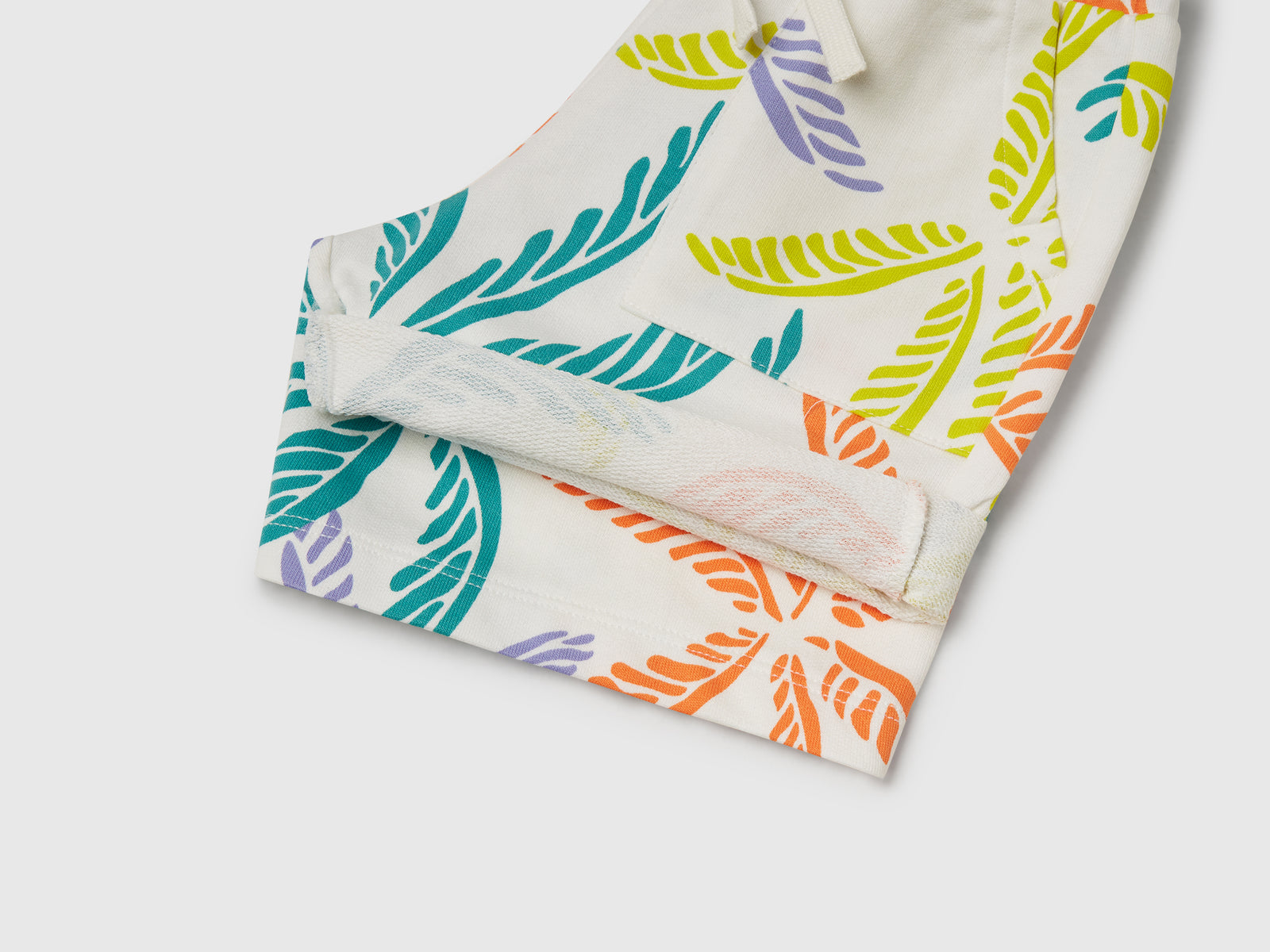 Shorts con stampa tropicale da bimbo bianco 3 | Benetton Outlet