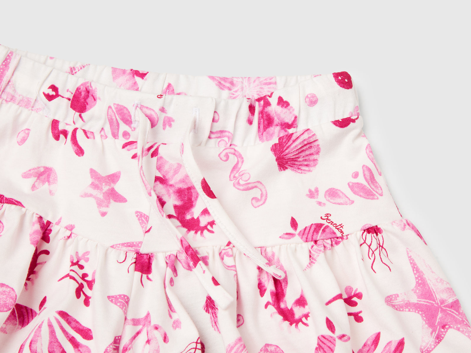 Shorts con conchiglie da bimba rosa 3 | Benetton Outlet