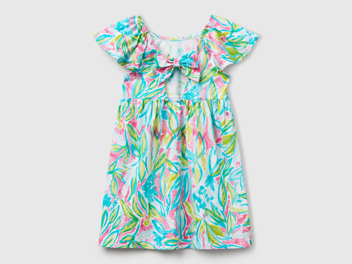 Vestito verde con stampa tropicale