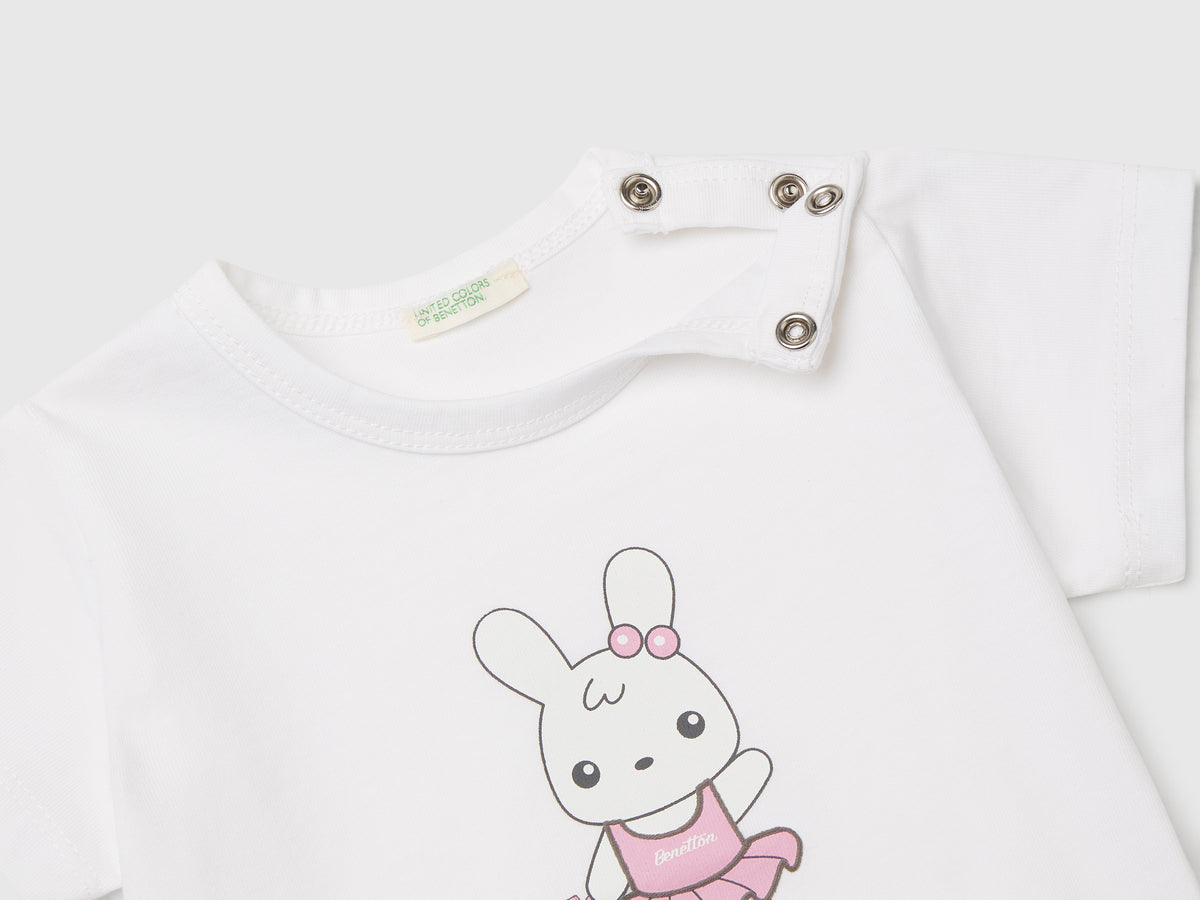 Completo t-shirt e bermuda