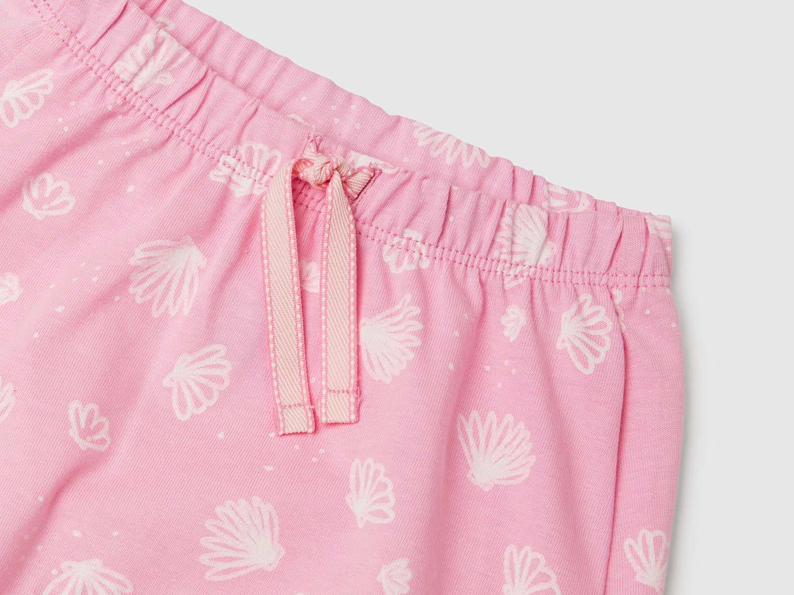 Completo t-shirt e bermuda da neonato rosa 4 | Benetton Outlet