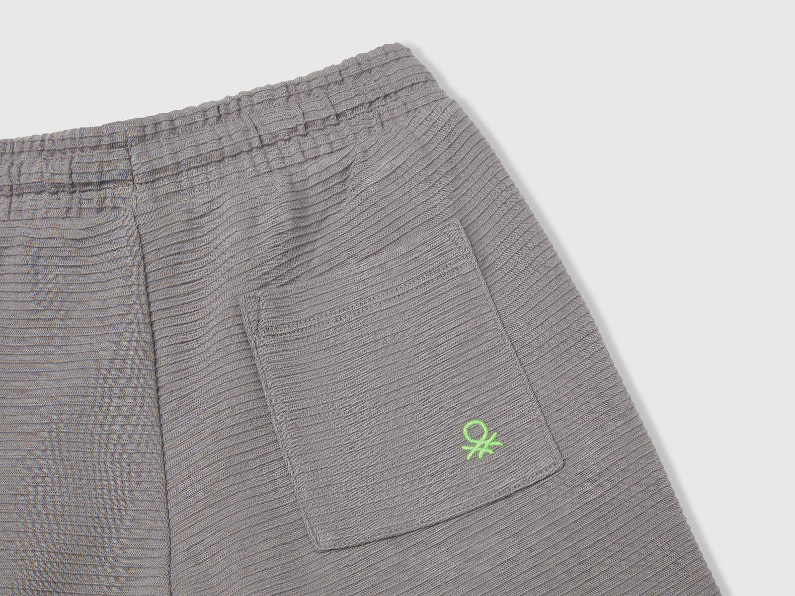 Shorts in felpa leggera da bimbo grigio 3 | Benetton Outlet
