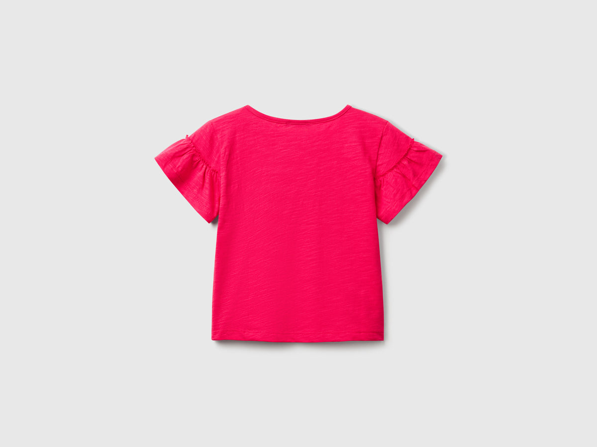 T-shirt con applicazione