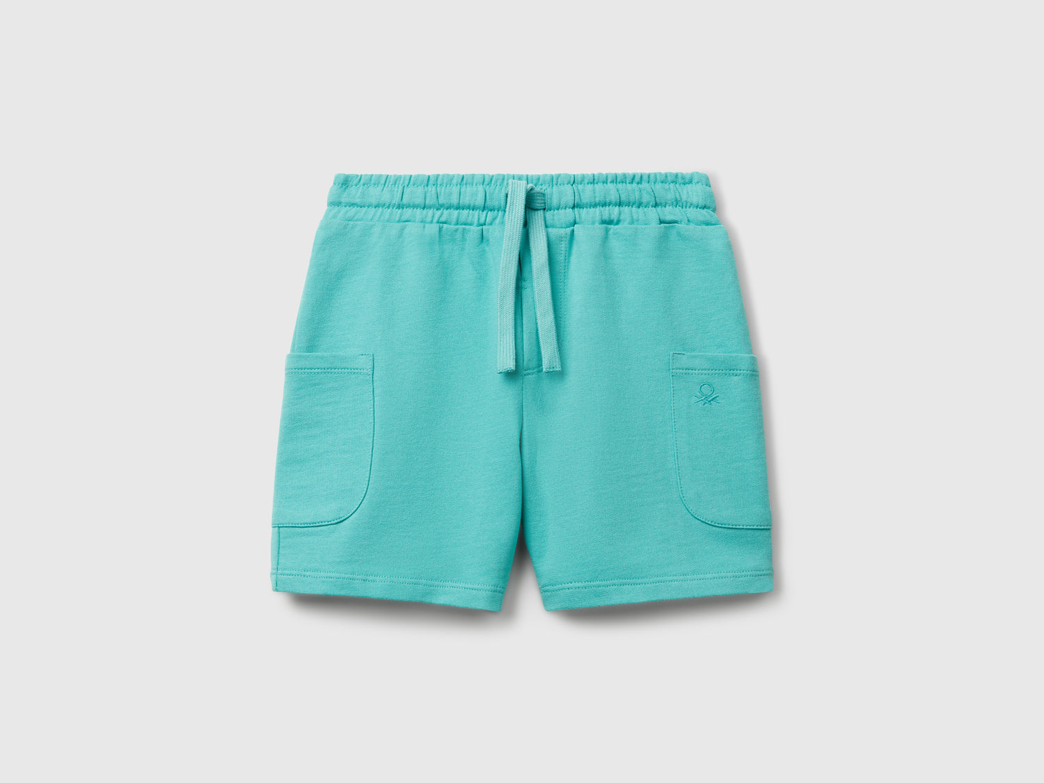 Shorts cargo in cotone da bimbo verde acqua | Benetton Outlet