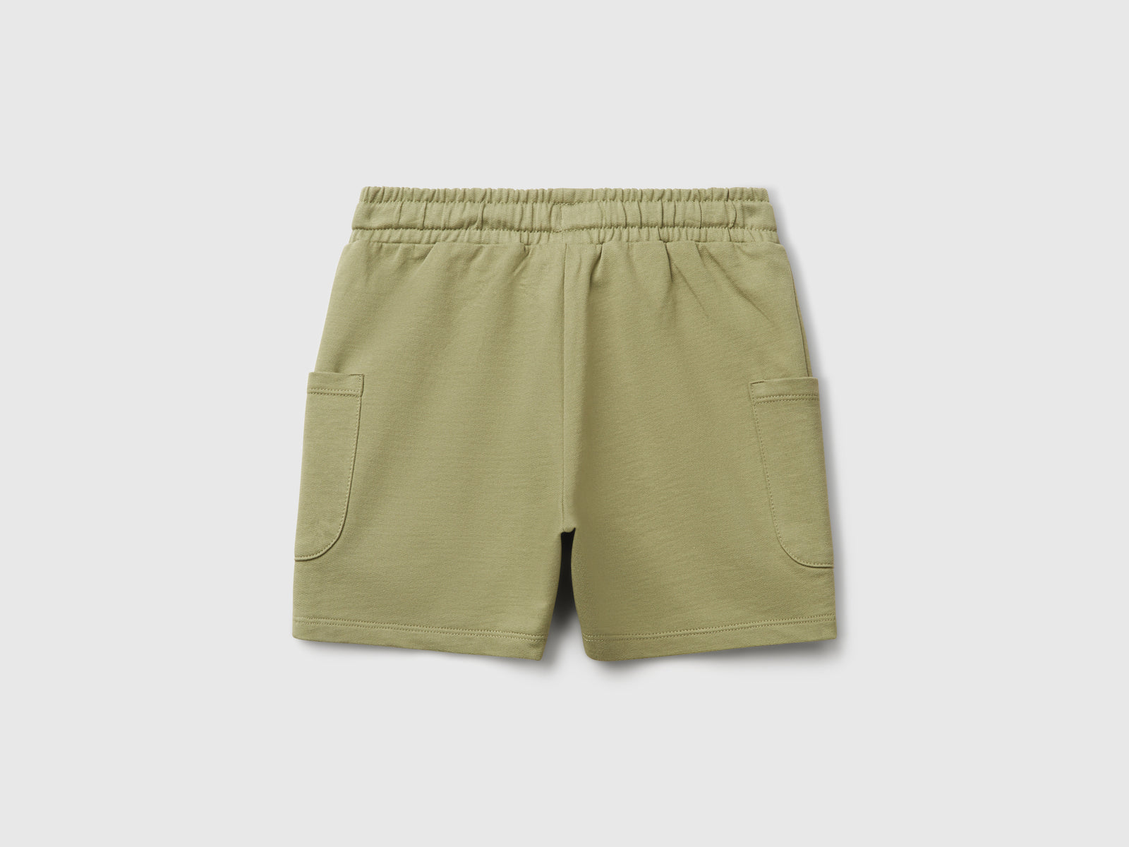 Shorts cargo in cotone da bimbo verde oliva 2 | Benetton Outlet