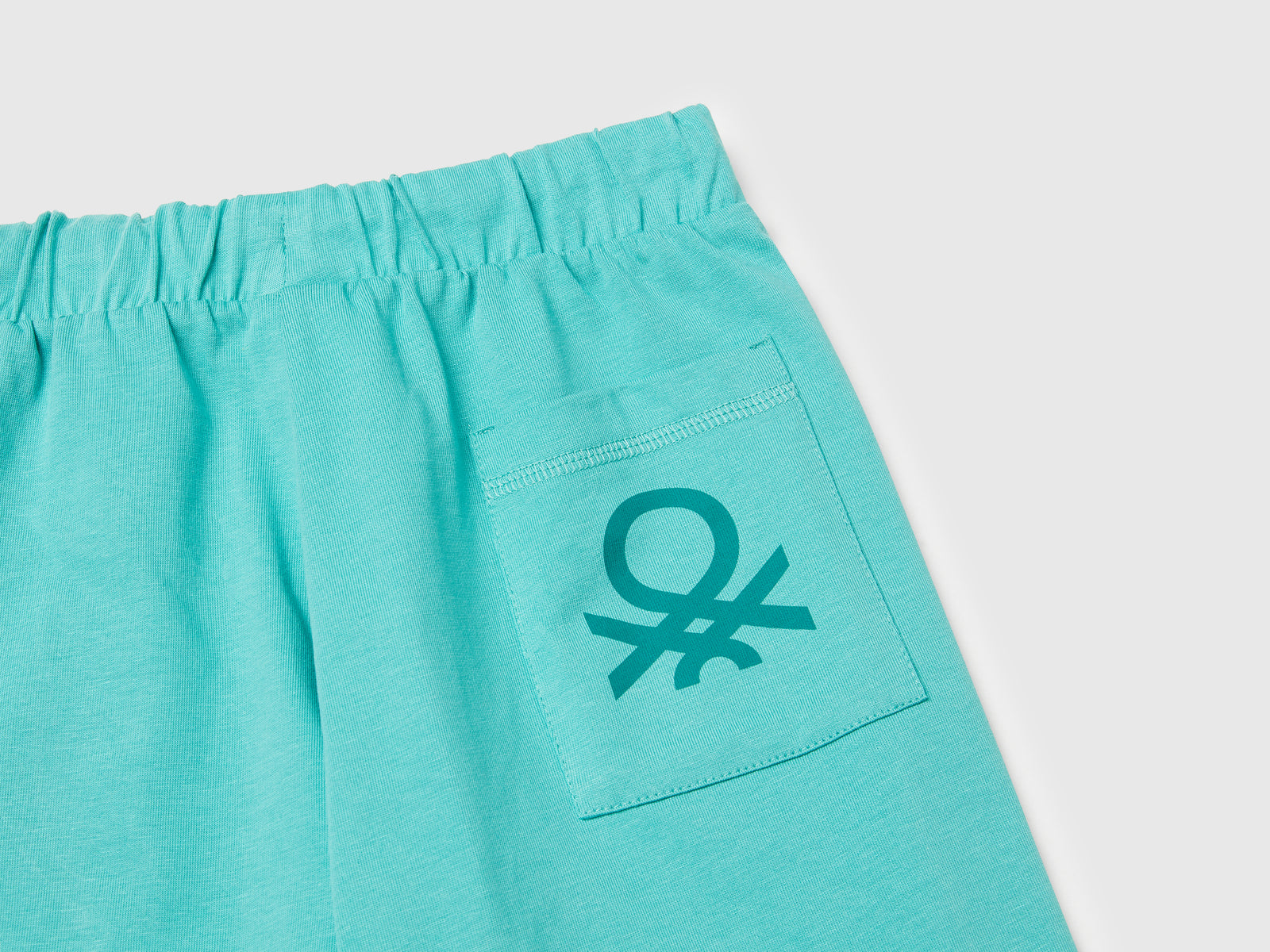 Bermuda in 100% cotone da bambino verde acqua 3 | Benetton Outlet