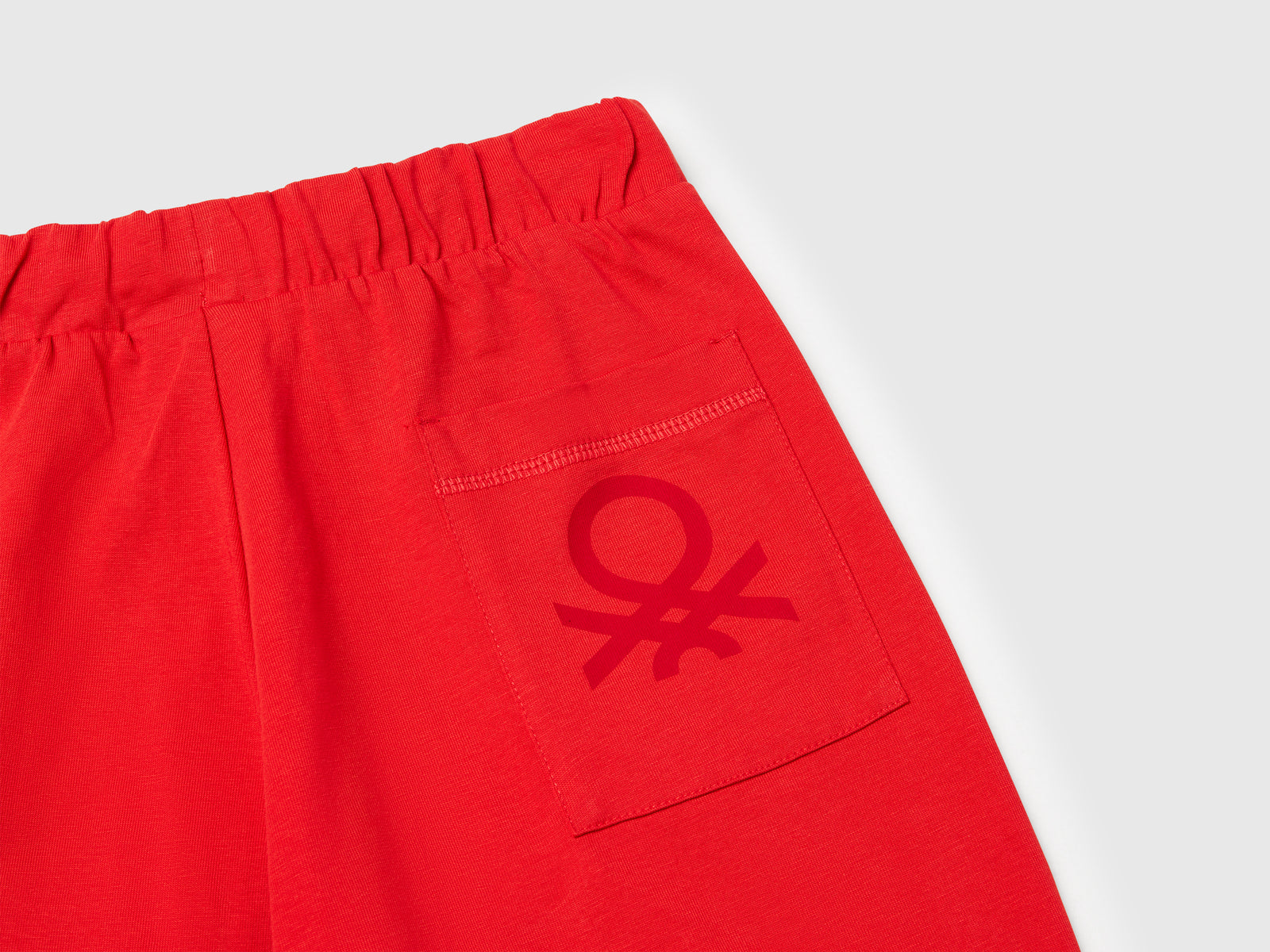 Bermuda in 100% cotone da bambino rosso 3 | Benetton Outlet