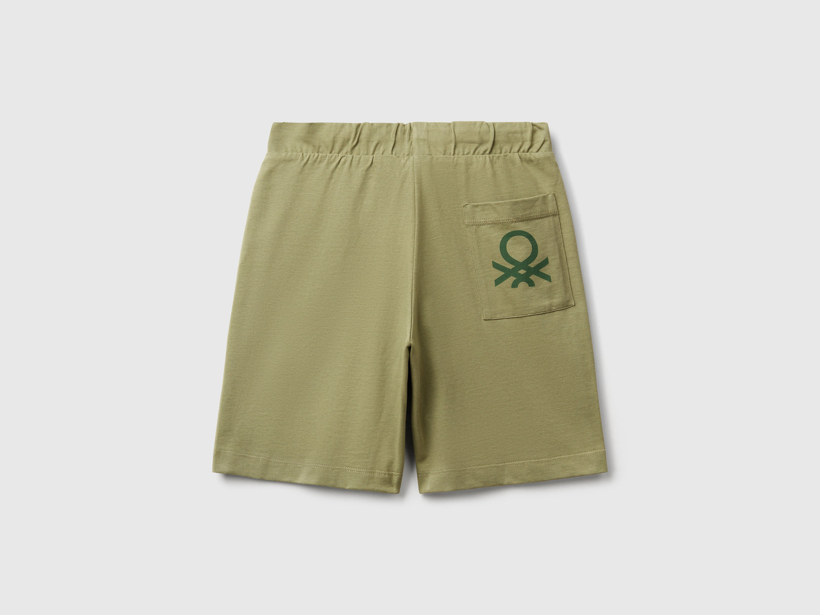 Bermuda in 100% cotone da bambino verde oliva 2 | Benetton Outlet