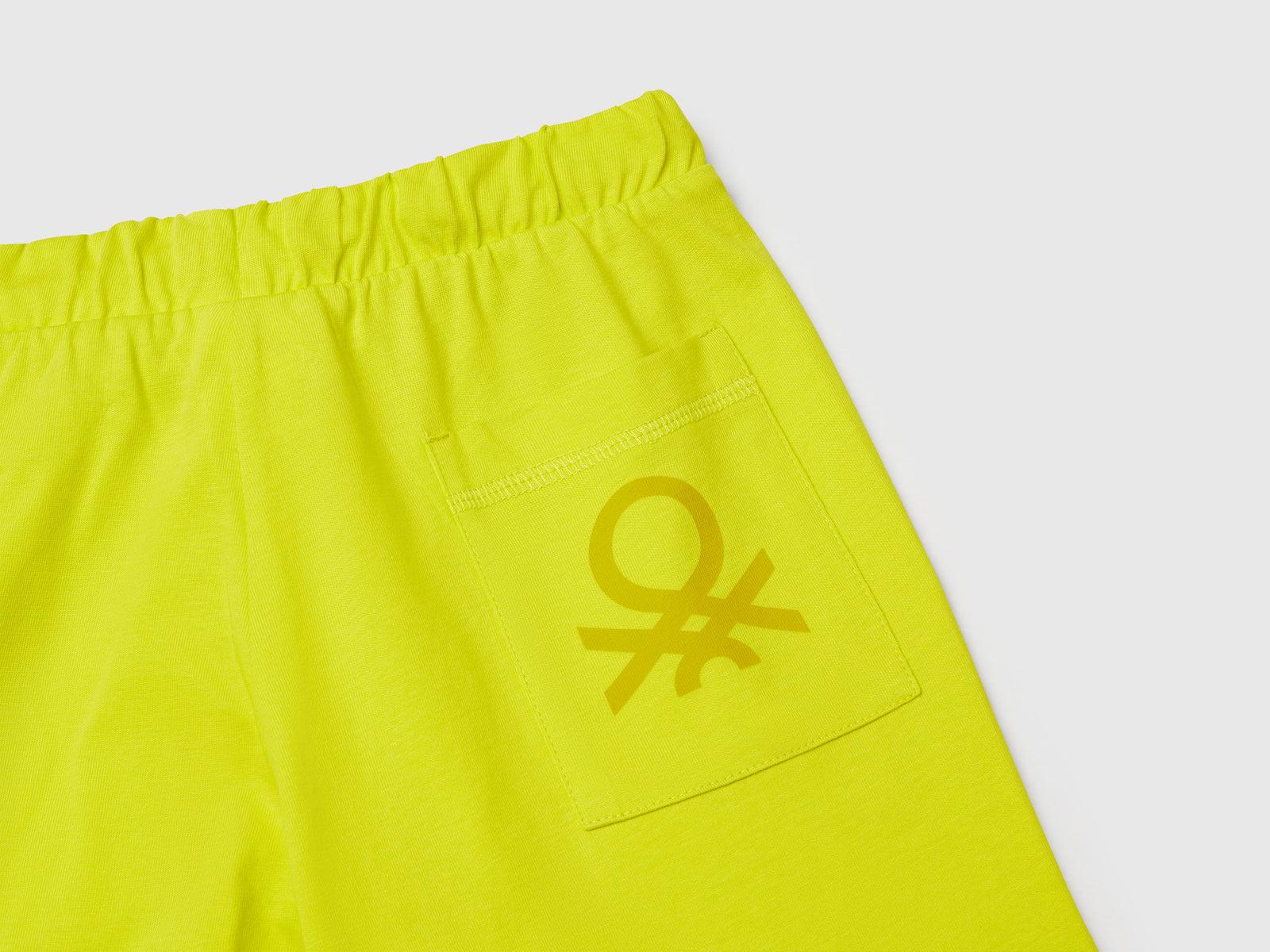 Bermuda in 100% cotone da bambino giallo fluo 3 | Benetton Outlet