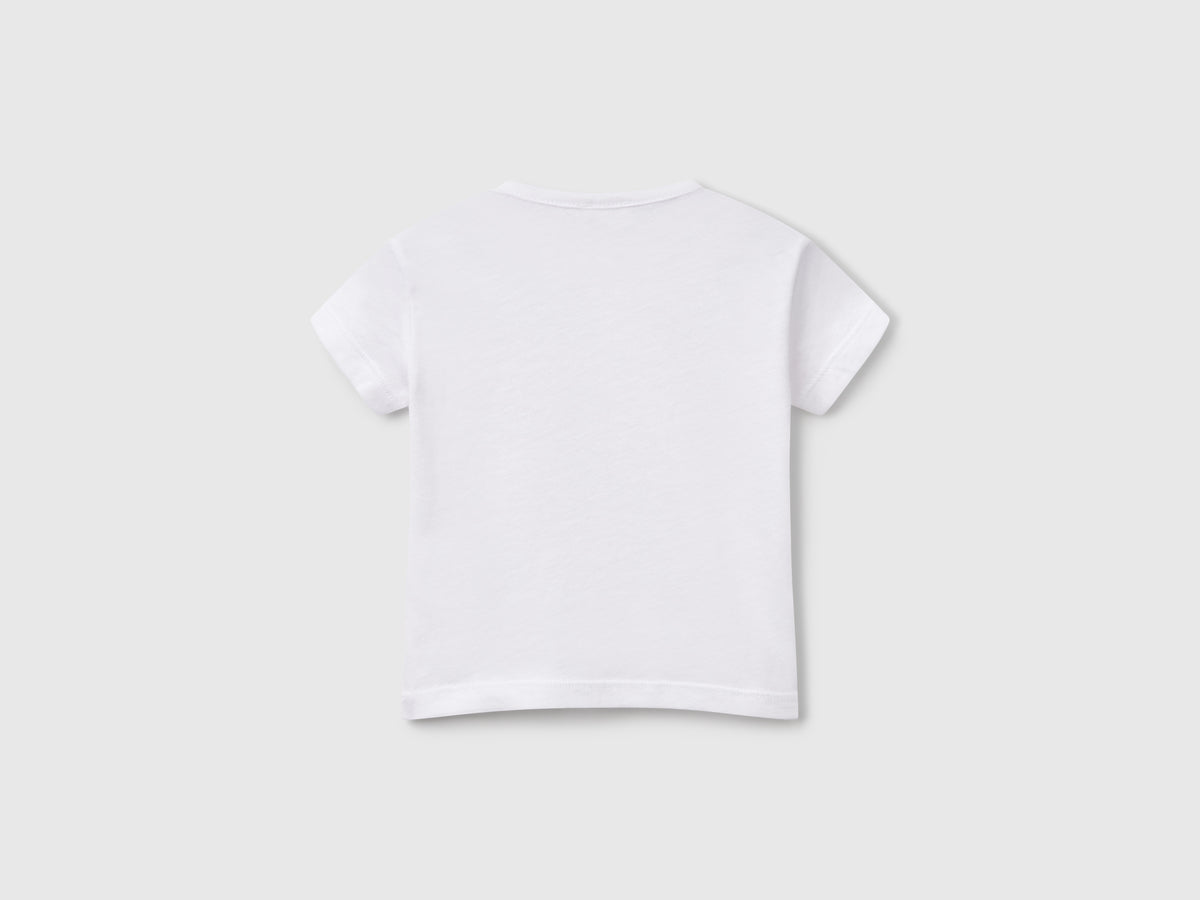 T-shirt con scollo serafino