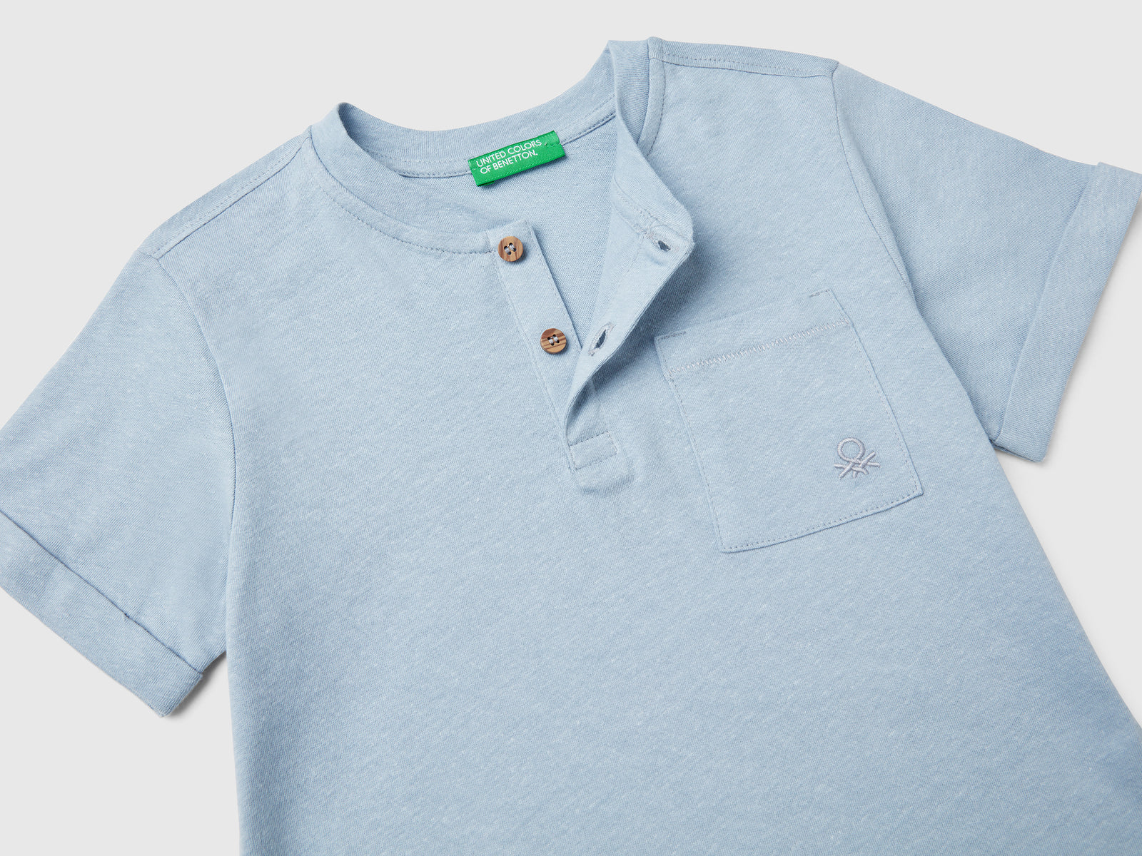 Maglietta con scollo serafino da bimbo azzurro 3 | Benetton Outlet
