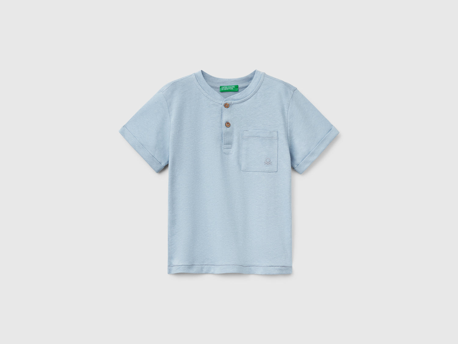 Maglietta con scollo serafino da bimbo azzurro | Benetton Outlet