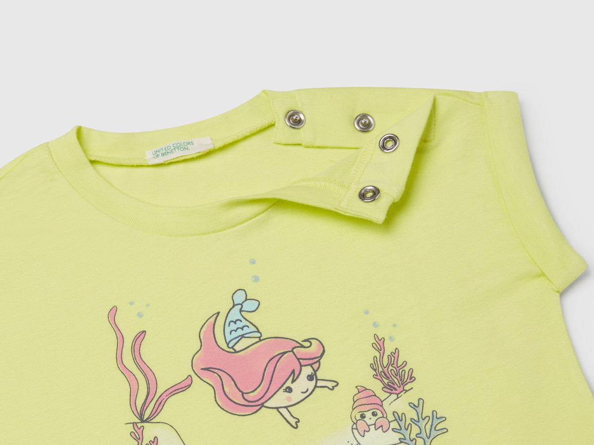 T-shirt a manica corta con stampa