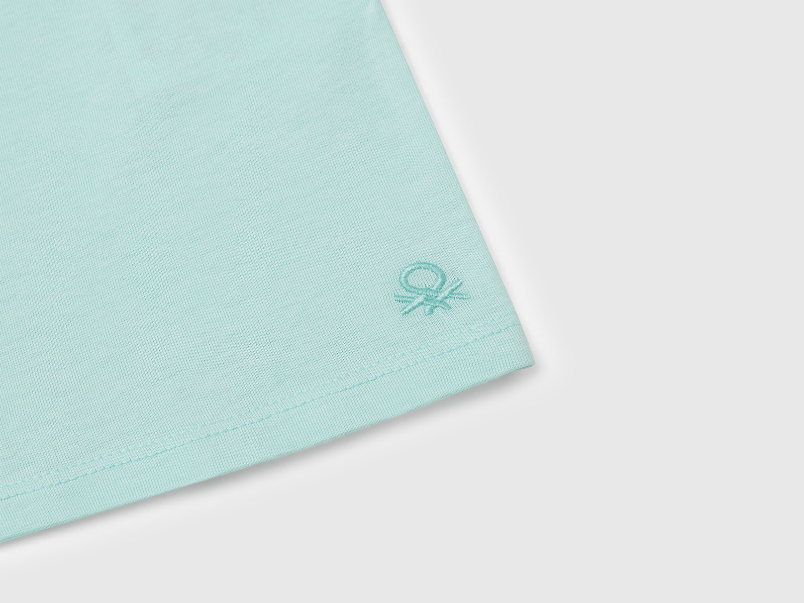 T-shirt in puro cotone da bambina verde acqua 3 | Benetton Outlet