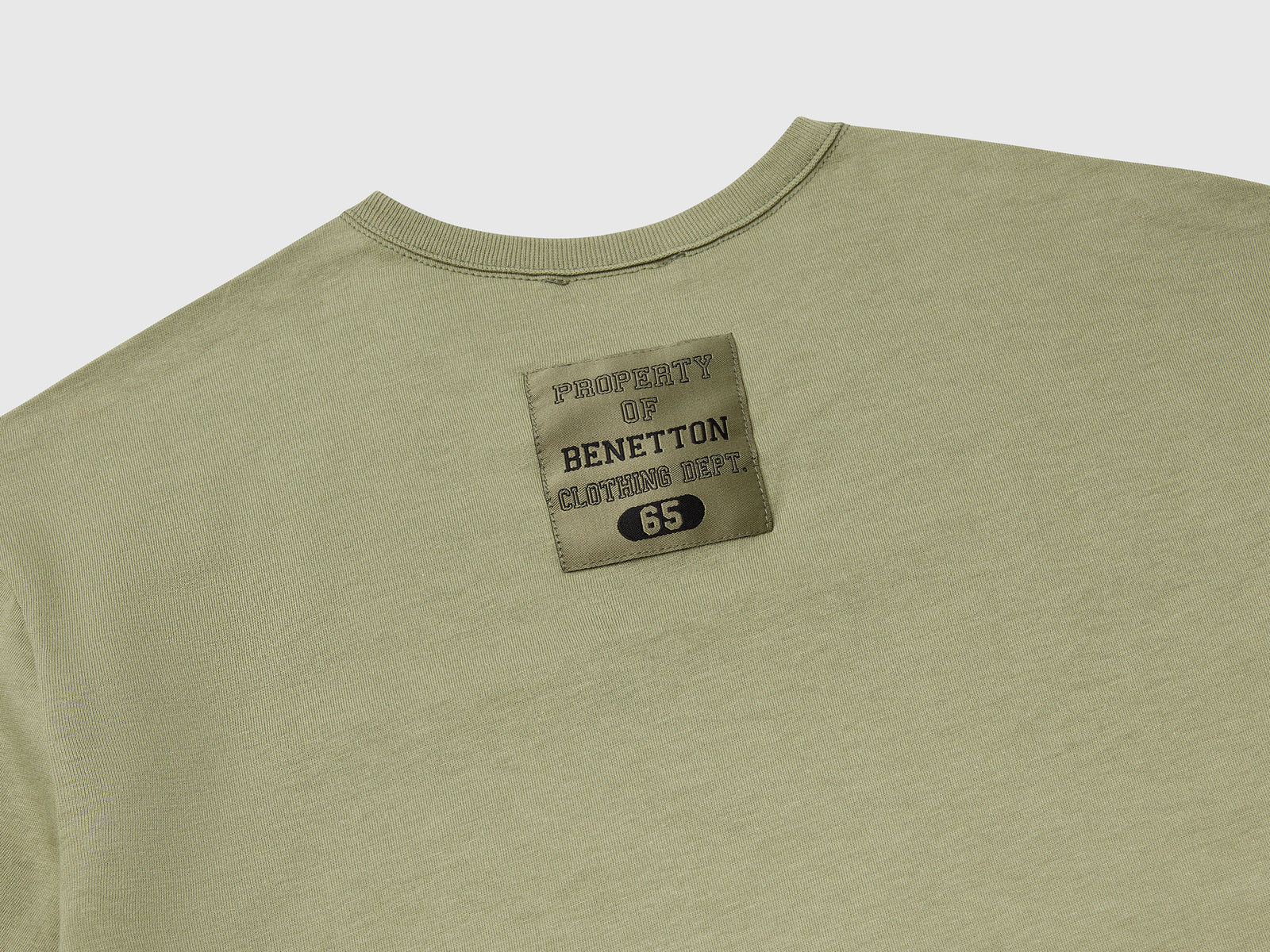 T-shirt con logo over fit da bambino verde oliva 3 | Benetton Outlet