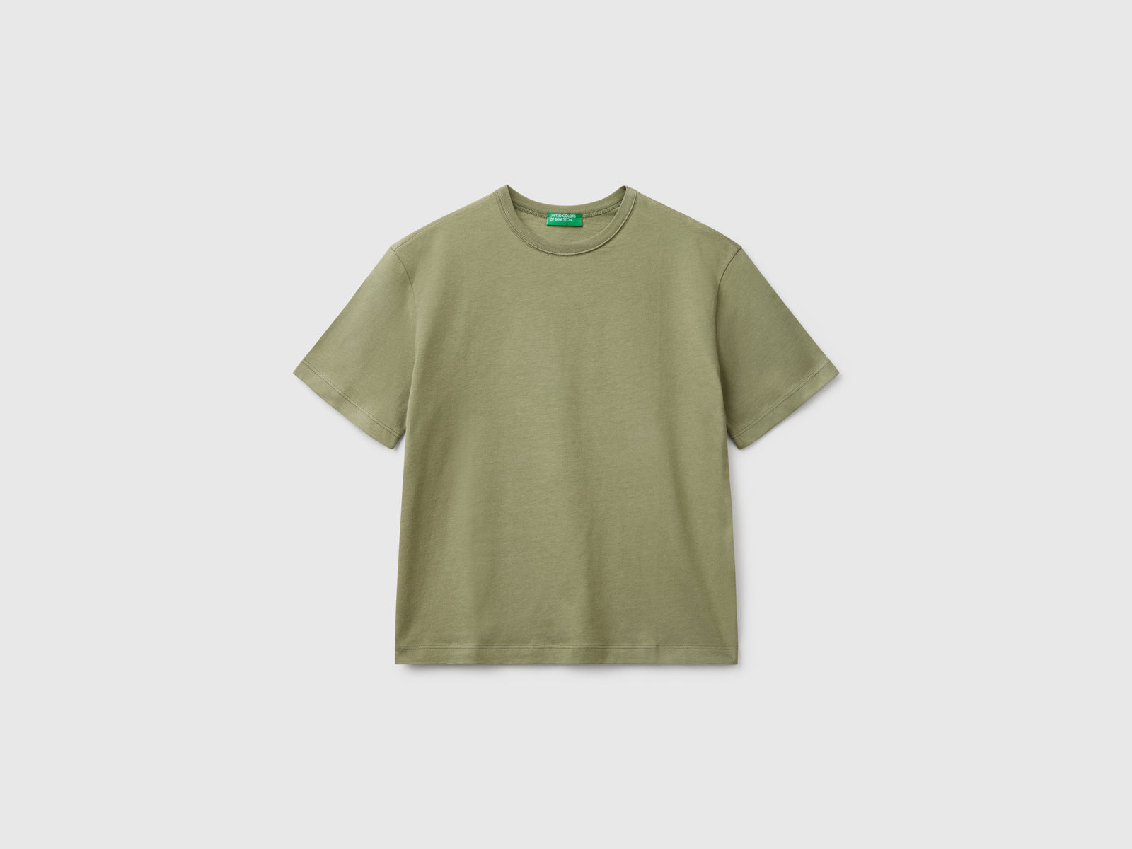 T-shirt con logo over fit da bambino verde oliva | Benetton Outlet