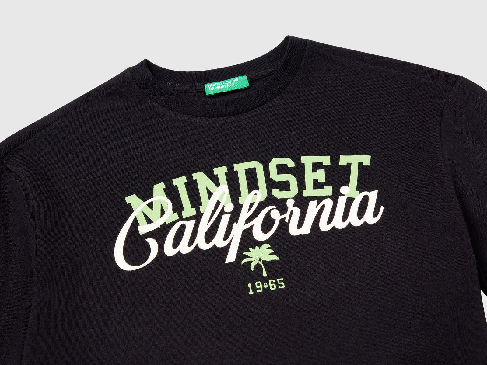 T-shirt manica corta in cotone da bambino nero 3 | Benetton Outlet