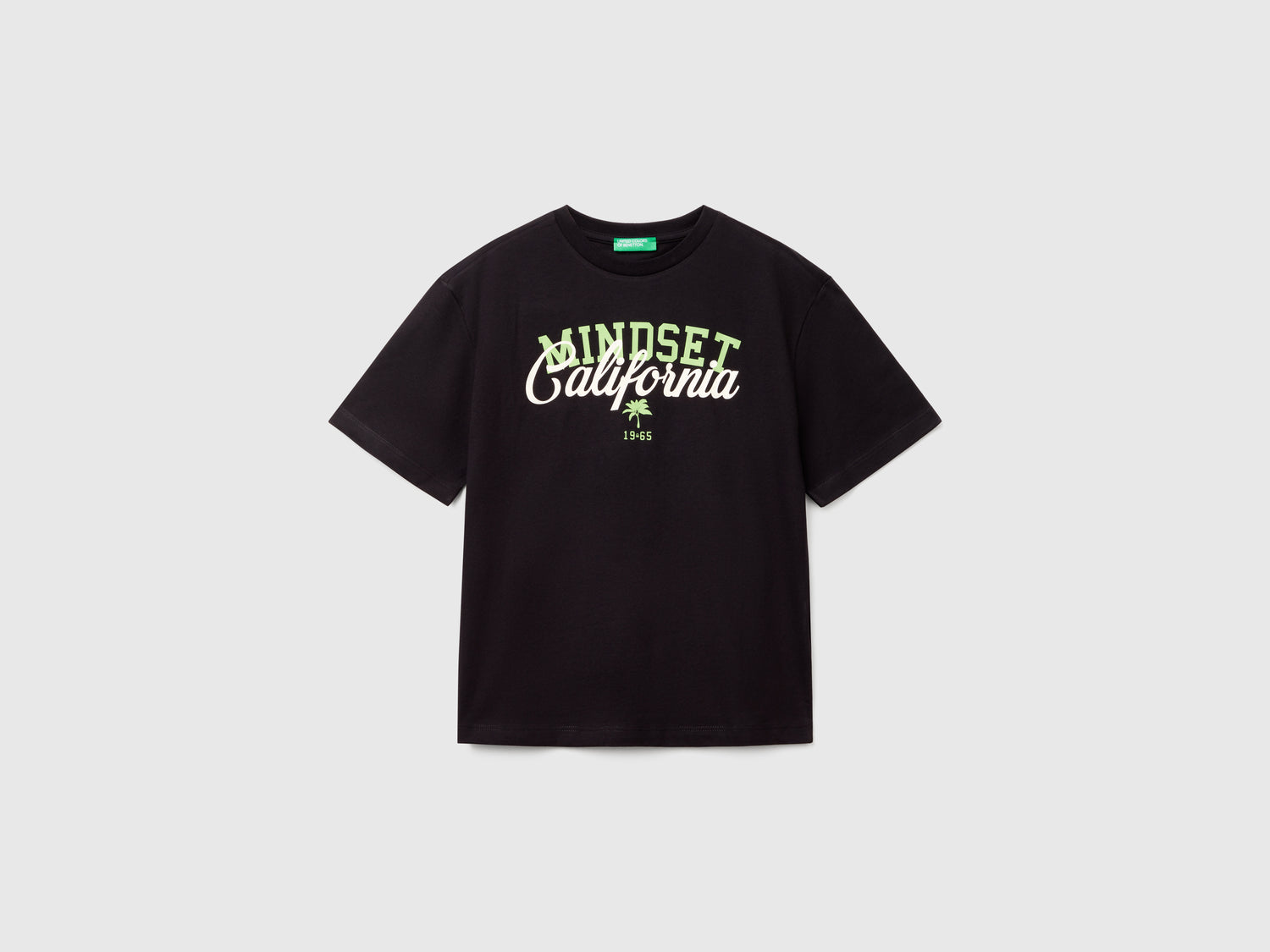T-shirt manica corta in cotone da bambino nero | Benetton Outlet