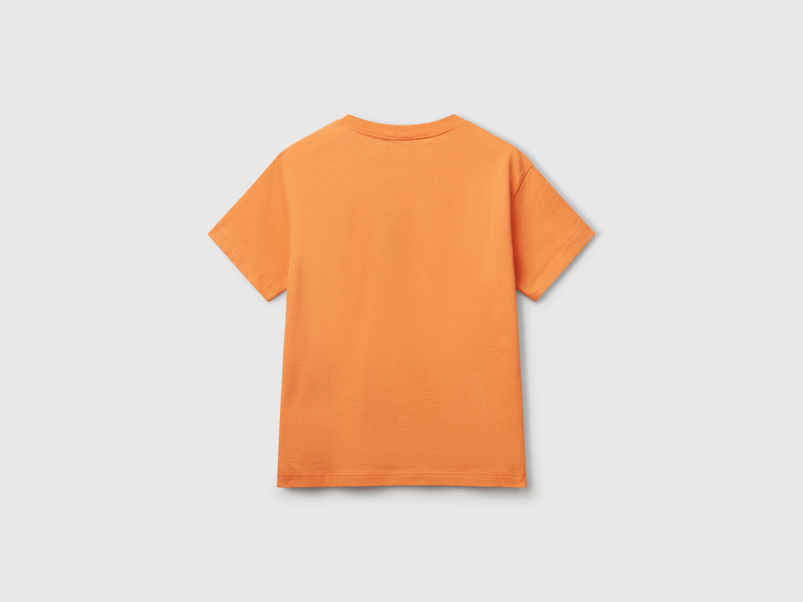 T-shirt con logo da bambino arancione 2 | Benetton Outlet