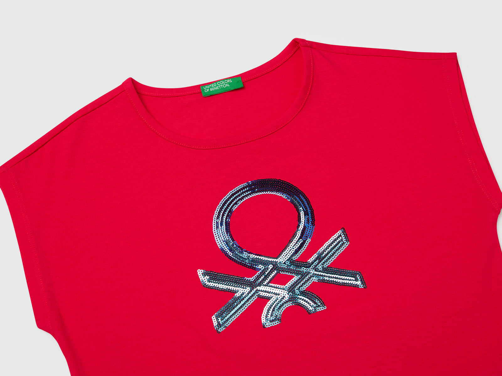 T-shirt con paillettes da bambina fucsia 3 | Benetton Outlet