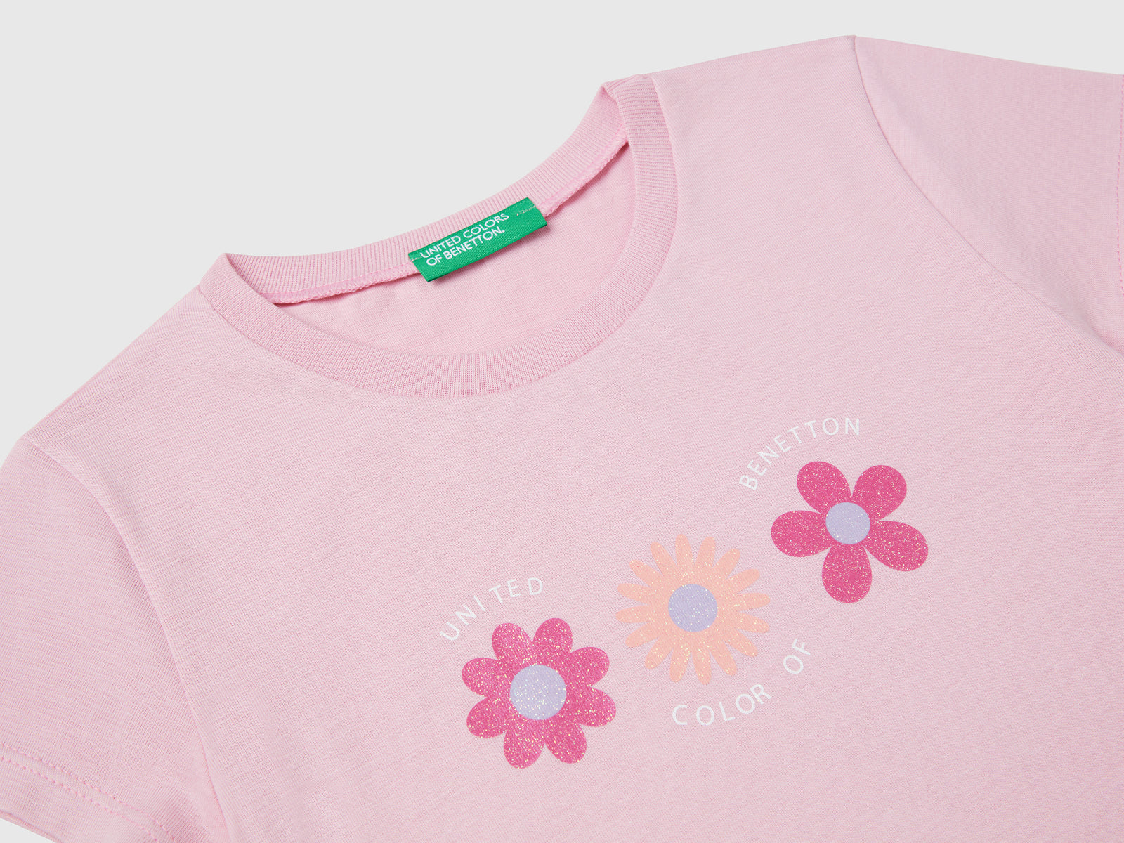 Maglietta con stampa glitter da bimba rosa 3 | Benetton Outlet