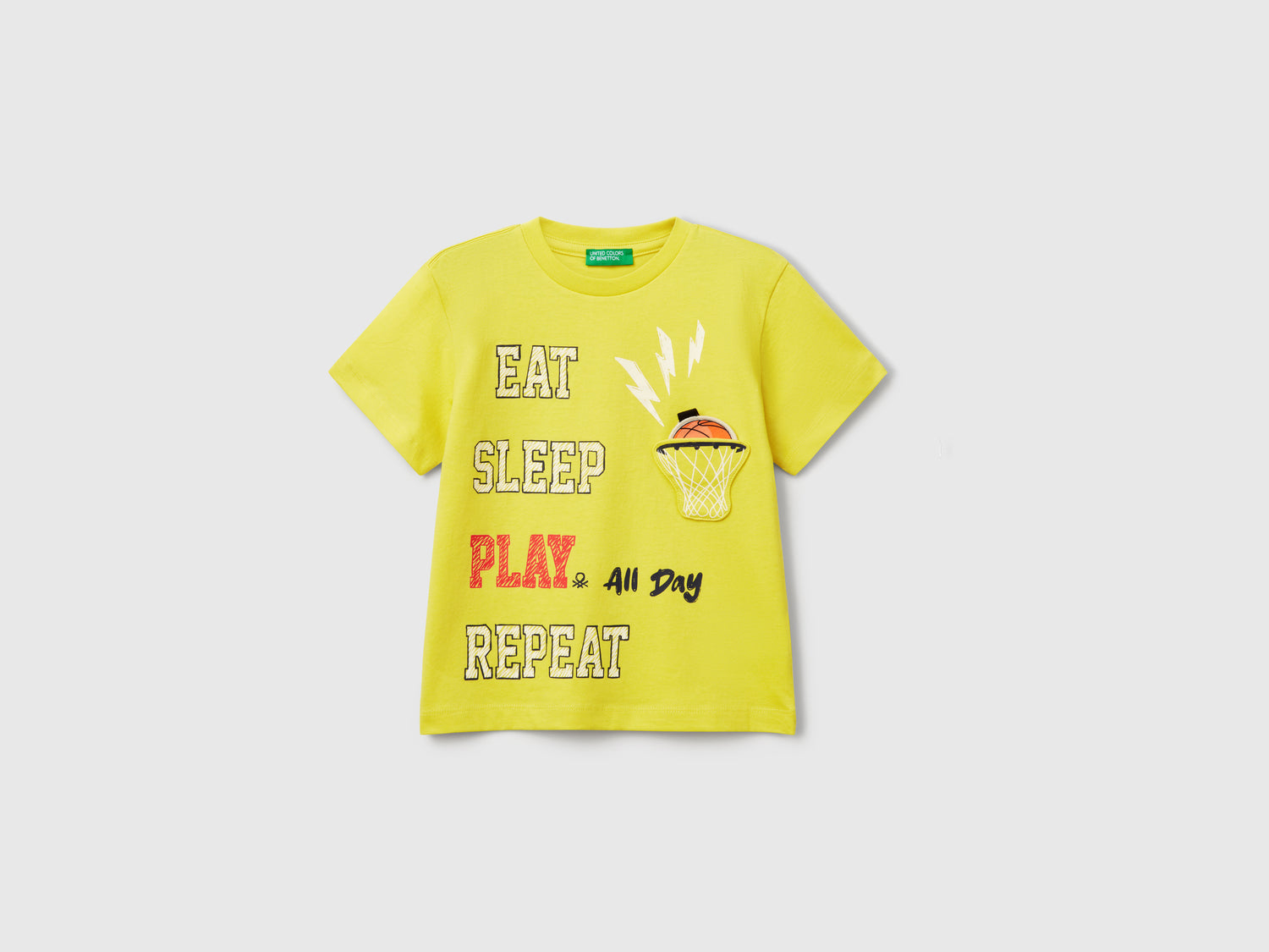 Maglietta con applicazione da bimbo giallo | Benetton Outlet