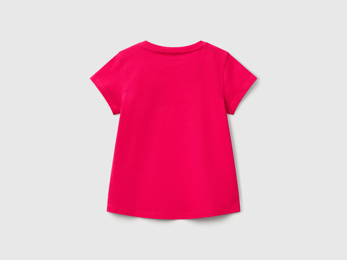 Maglietta con ricamo logo in cotone bio