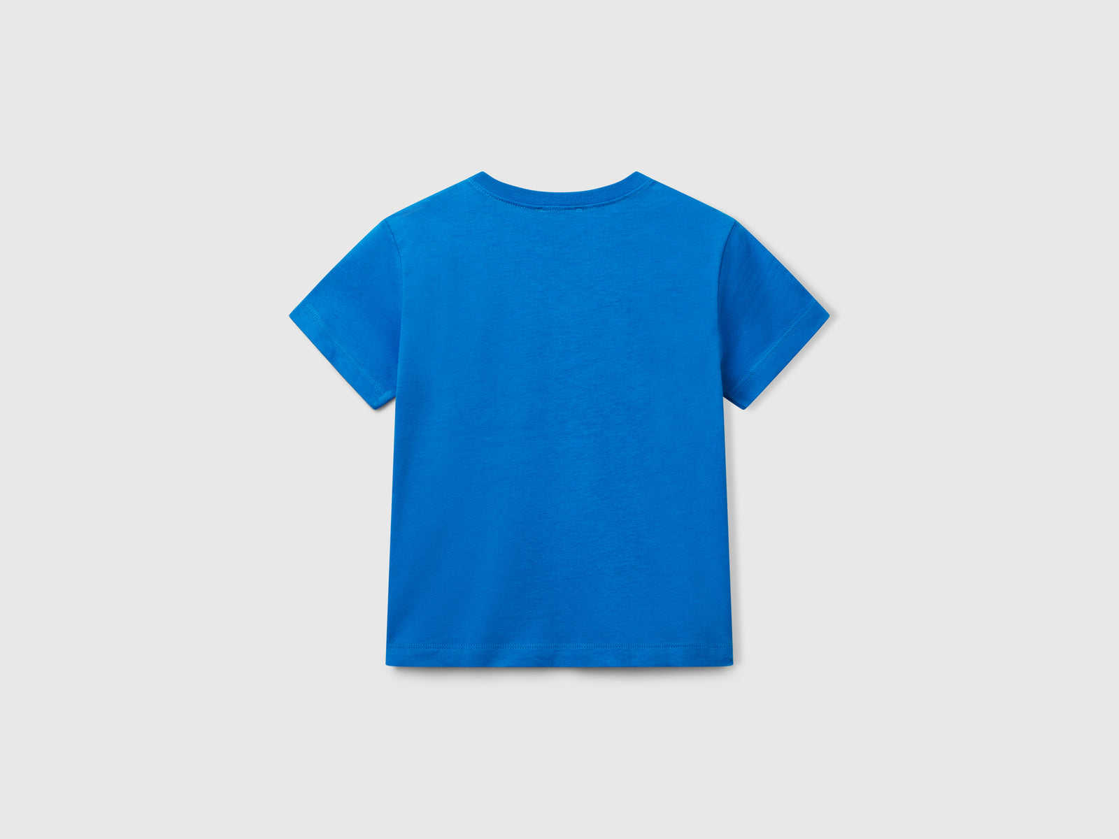 T-shirt con stampa e applicazione da bimbo blu 2 | Benetton Outlet