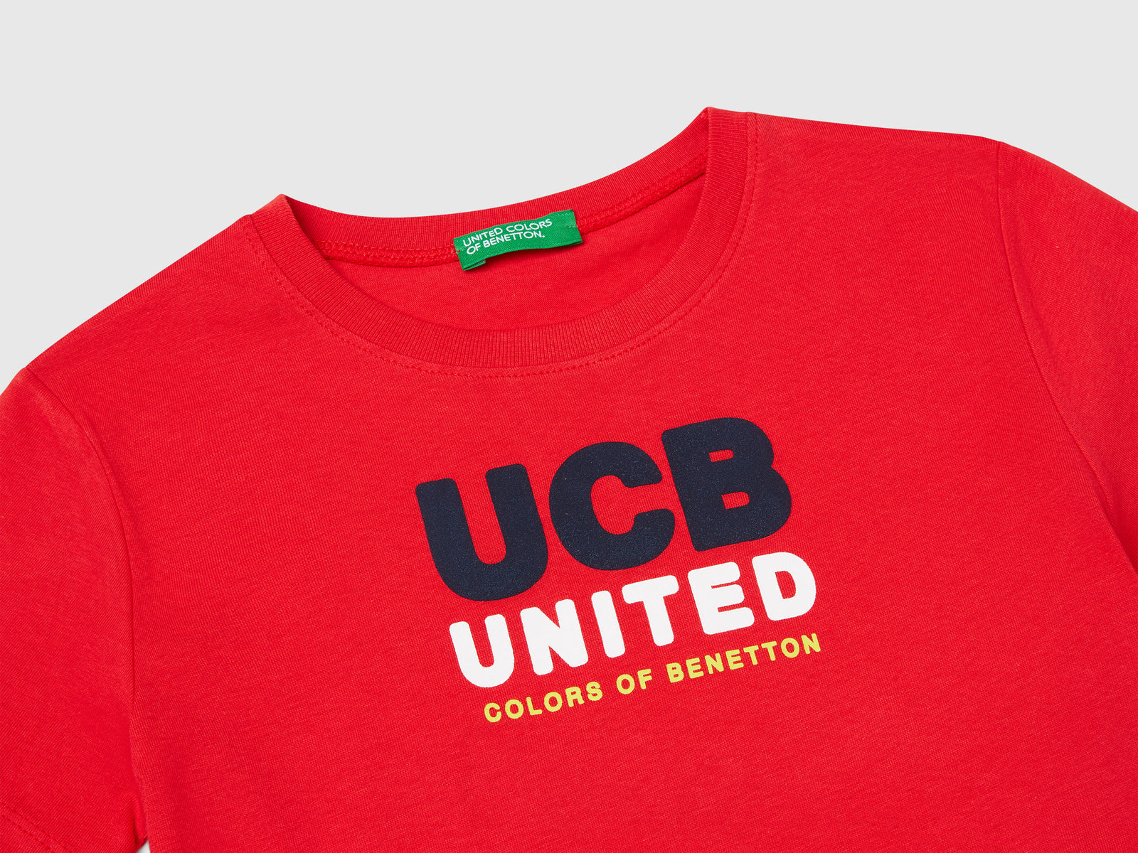 T-shirt con stampa e applicazione da bimbo rosso 3 | Benetton Outlet