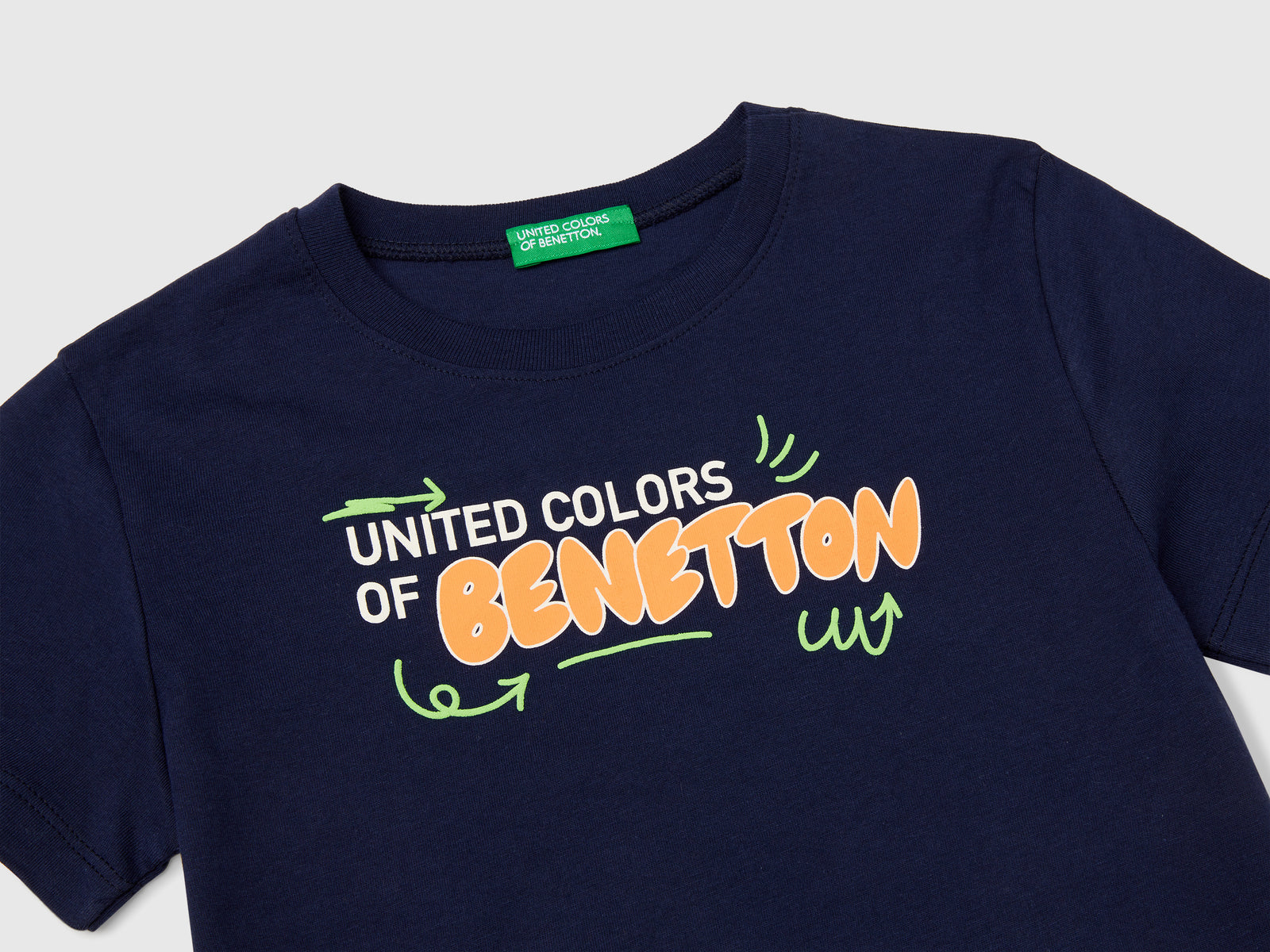 T-shirt con stampa e applicazione da bimbo blu scuro 3 | Benetton Outlet