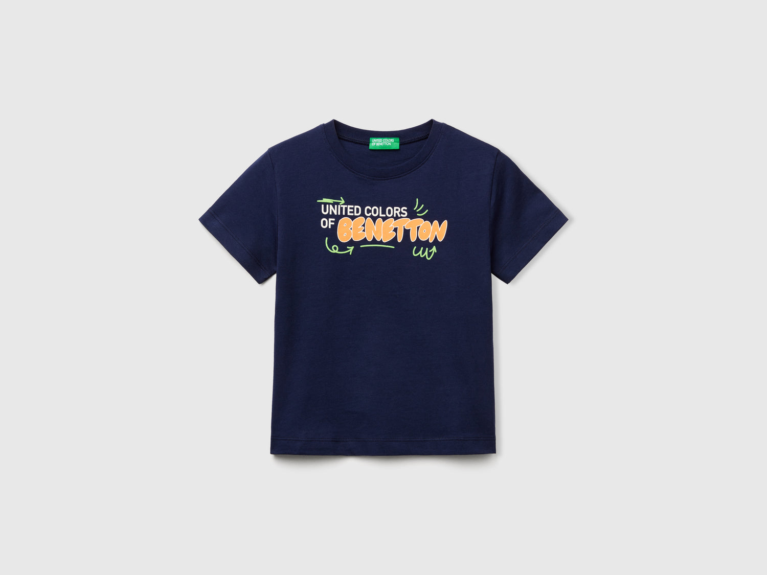 T-shirt con stampa e applicazione da bimbo blu scuro | Benetton Outlet