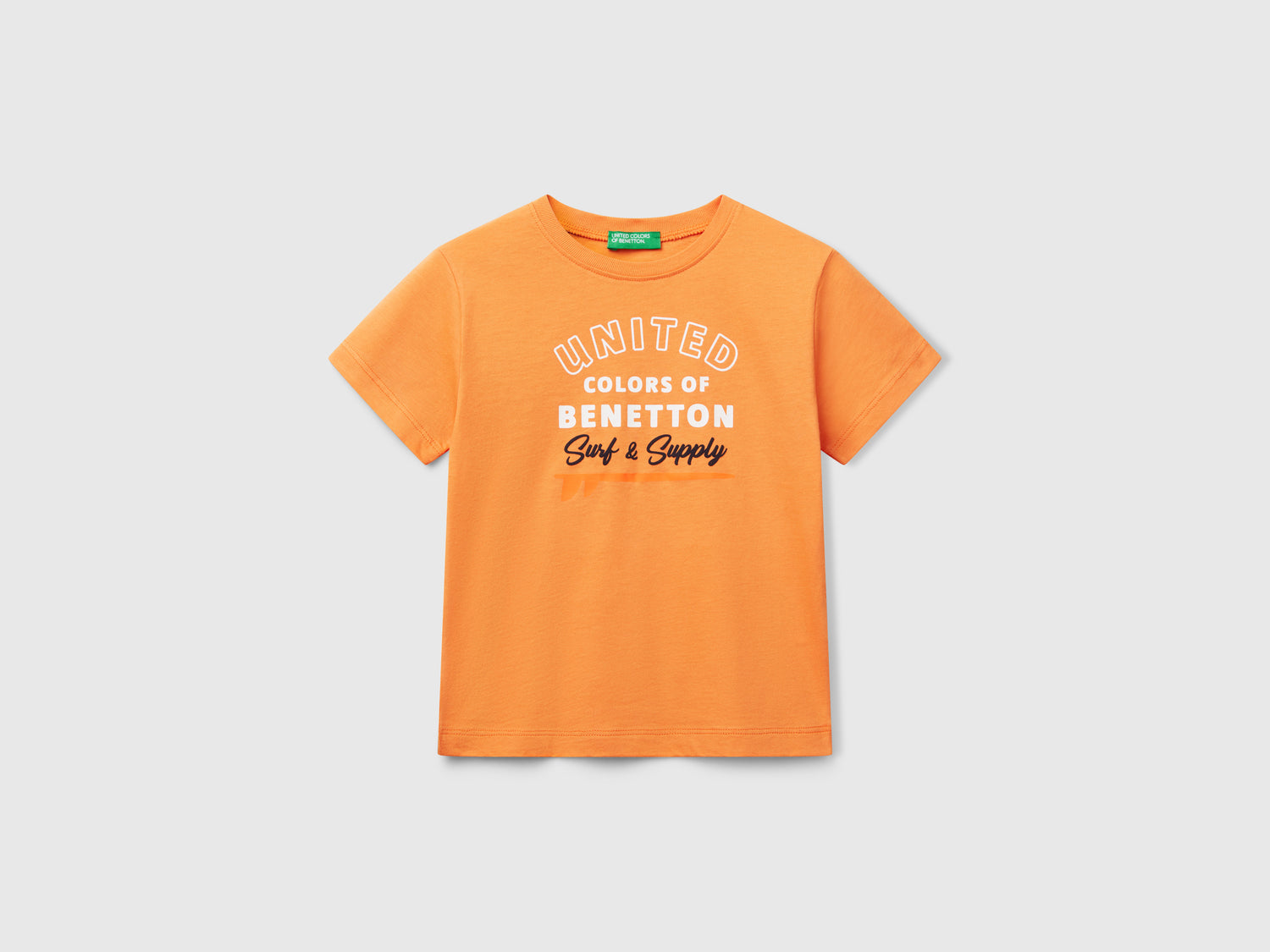 T-shirt con stampa e applicazione da bimbo arancione | Benetton Outlet