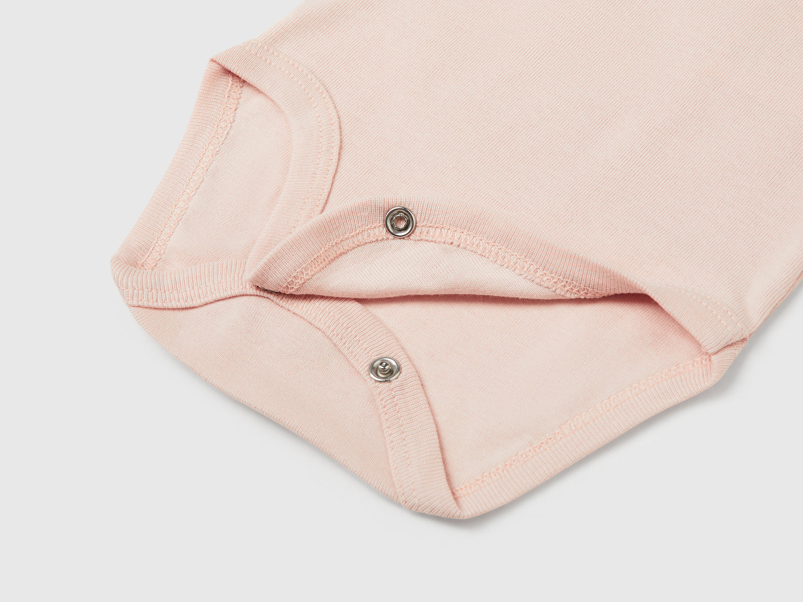 Body con colletto in cotone da neonato rosa tenue 3 | Benetton Outlet