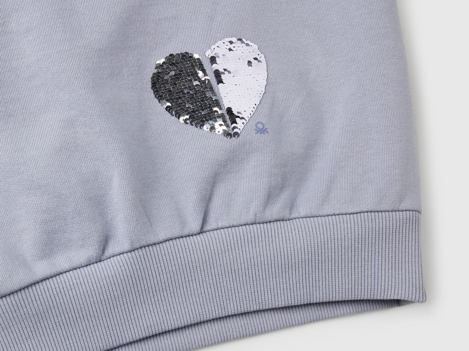 Felpa con paillettes da bambina pervinca 4 | Benetton Outlet