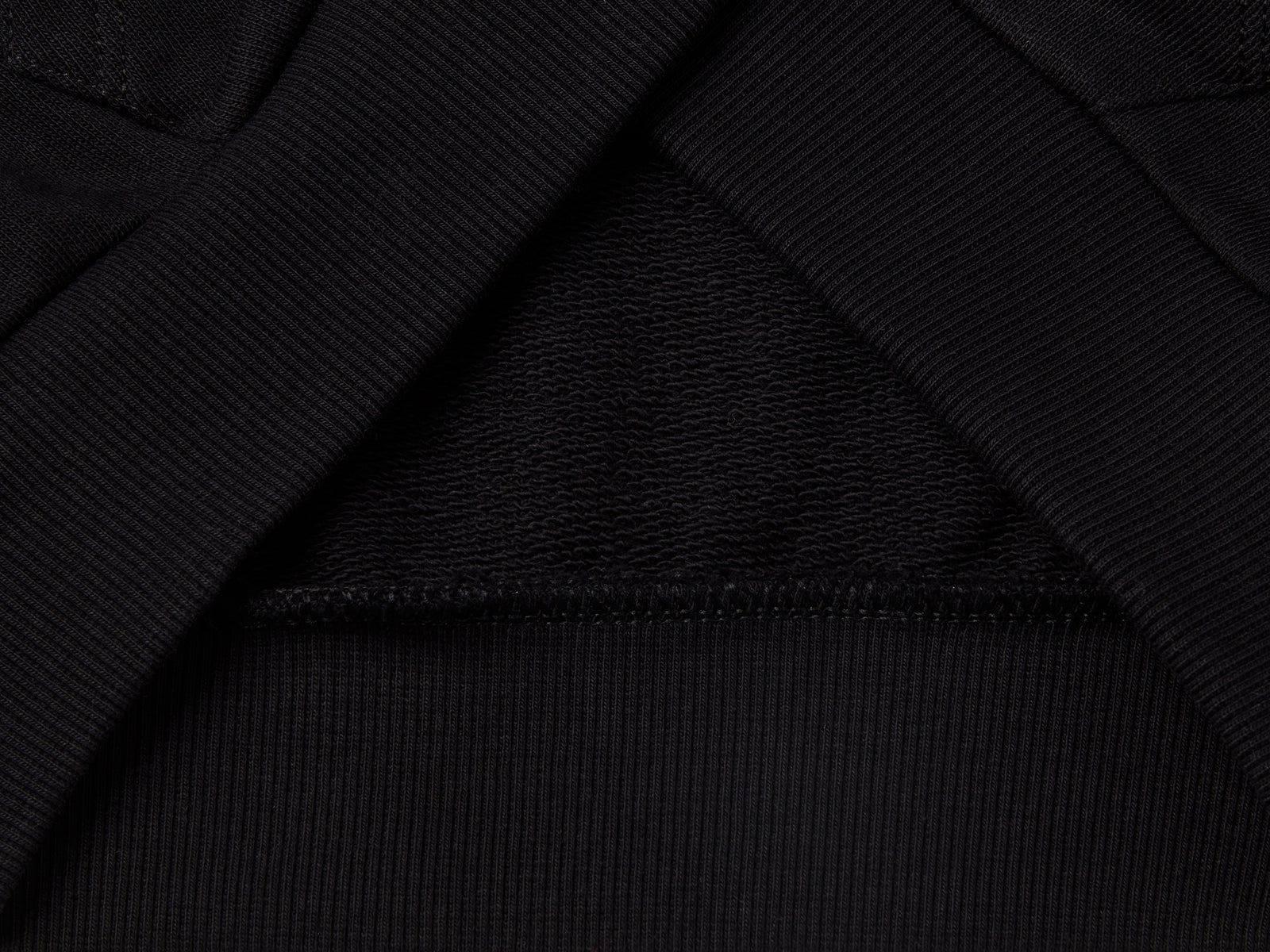 Felpa con zip e collo alto da bambina nero 3 | Benetton Outlet