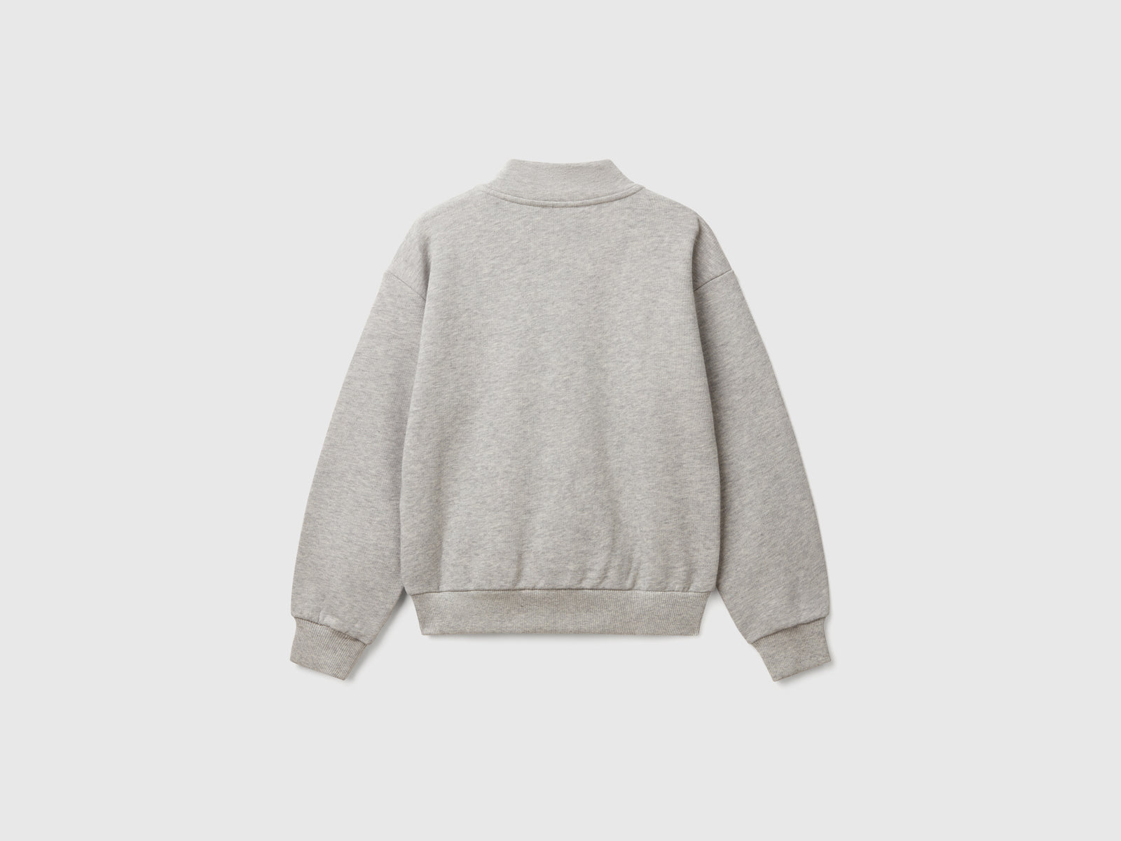 Felpa con zip e collo alto da bambina grigio chiaro 2 | Benetton Outlet