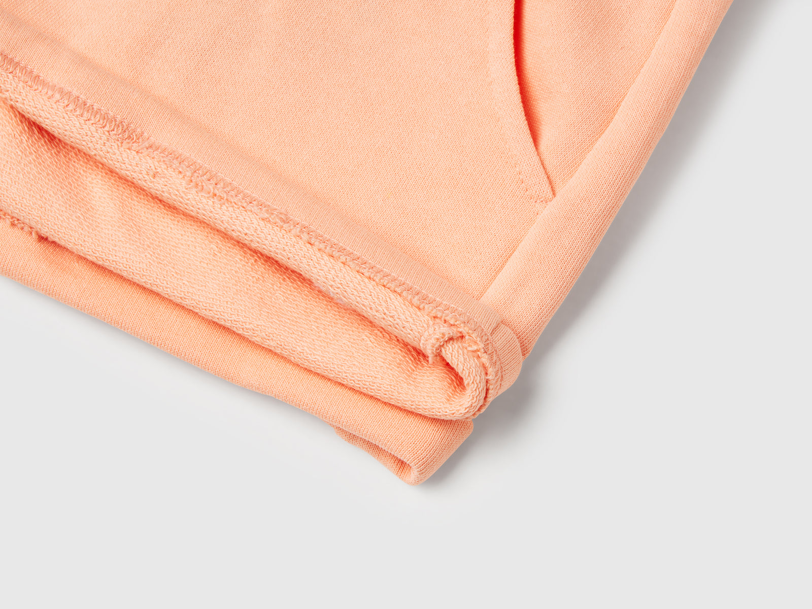 Shorts in felpa 100% cotone da bambina pesca 3 | Benetton Outlet