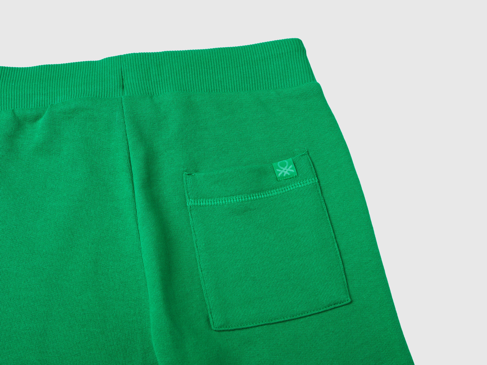Pantaloni sportivi con coulisse da bambino verde 3 | Benetton Outlet