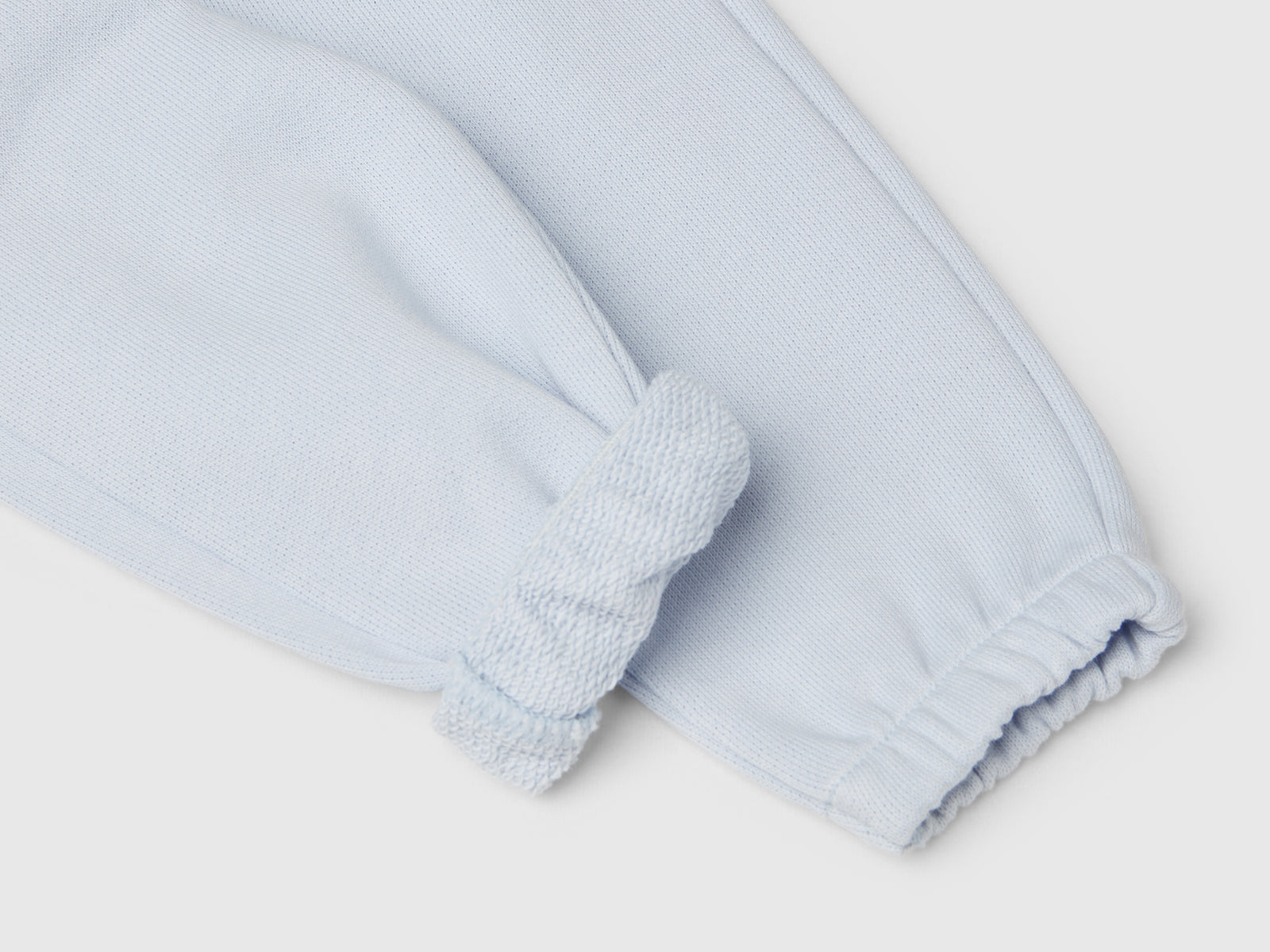 Pantaloni in felpa di cotone da neonato celeste 3 | Benetton Outlet