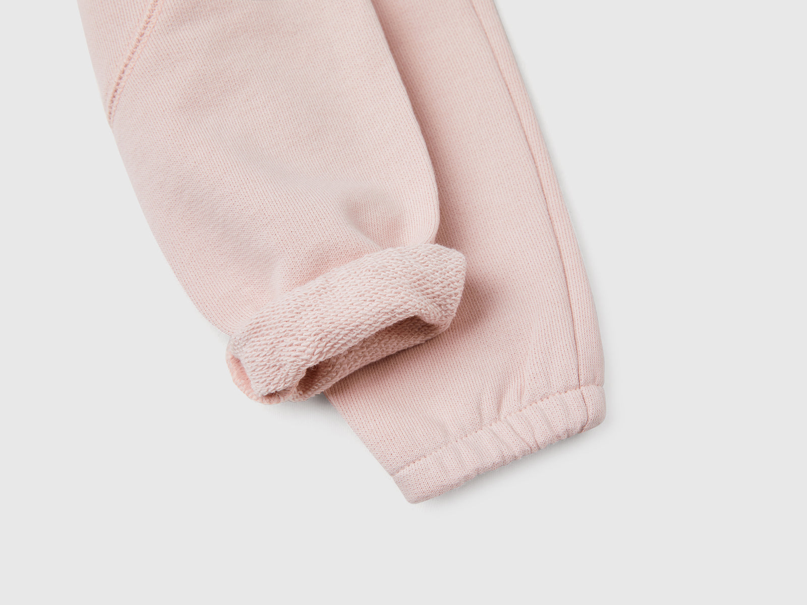 Pantaloni in felpa di cotone da neonato rosa tenue 3 | Benetton Outlet