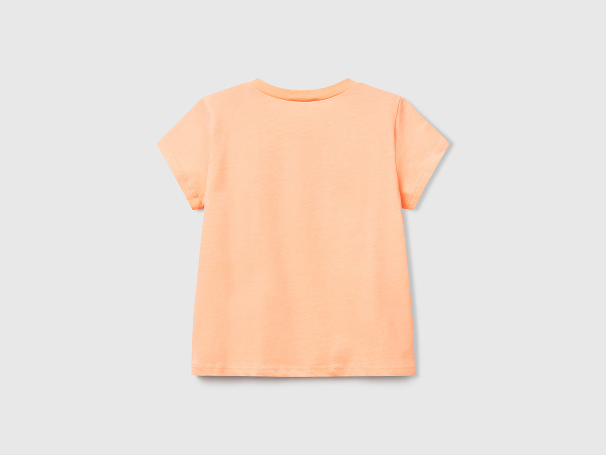 T-shirt con stampa fluo